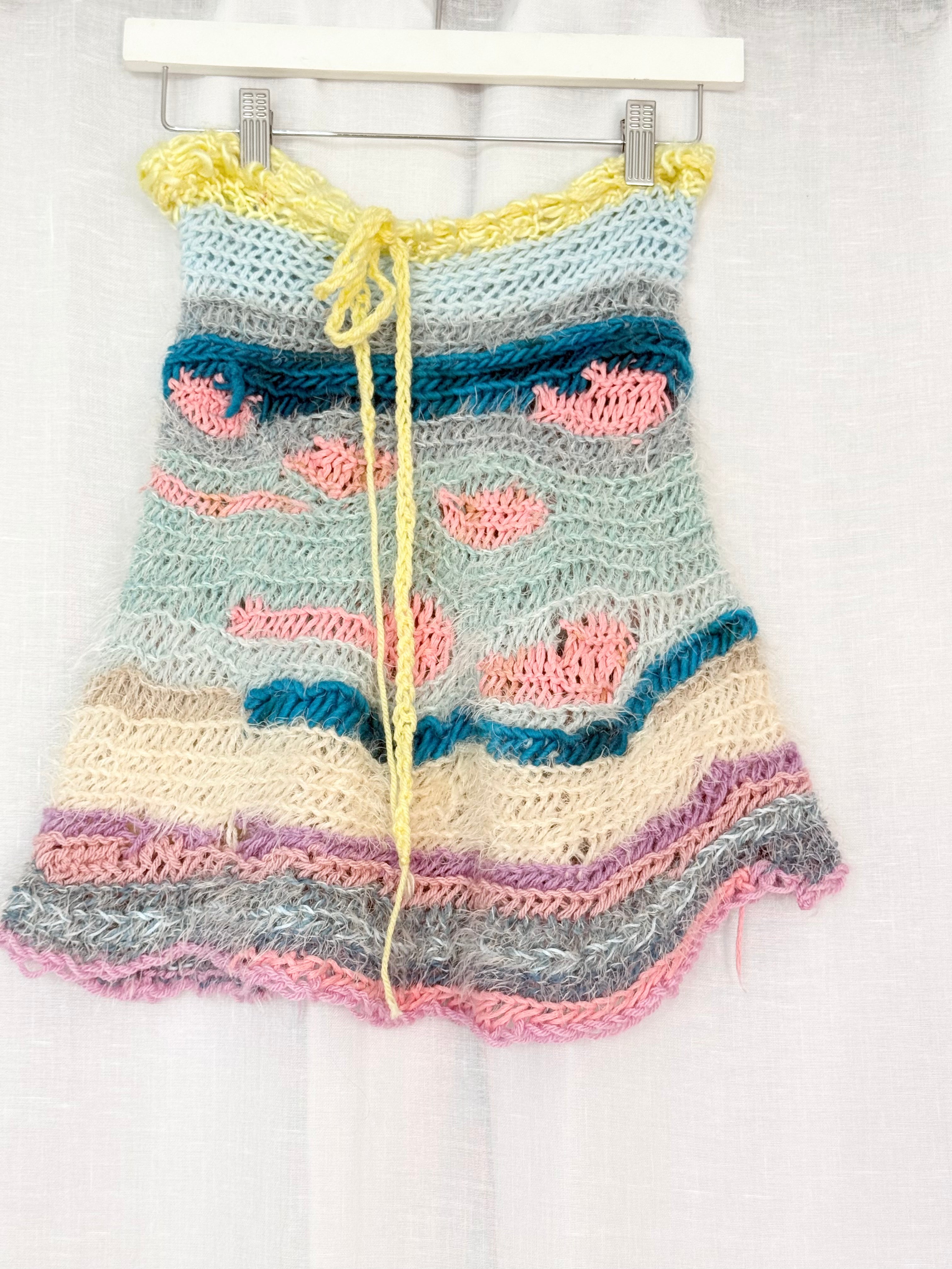 ✿ handmade knit polka dot mini skirt