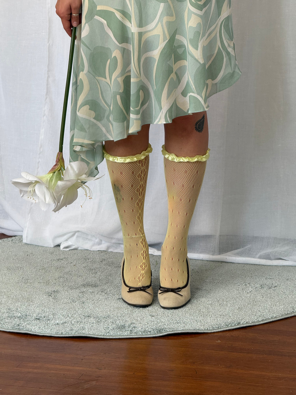 ✿ predictions bow detail kitten heel pumps