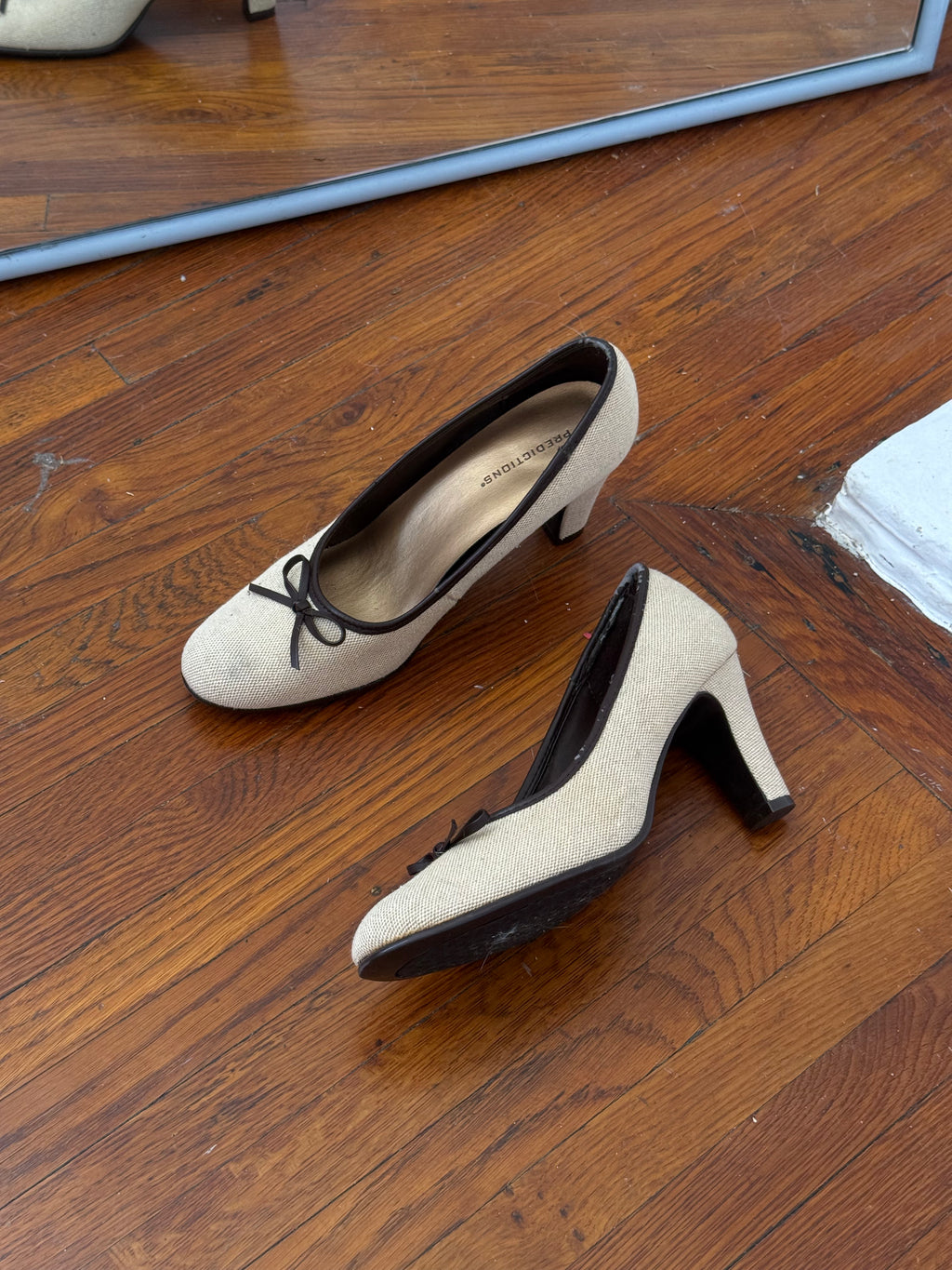 ✿ predictions bow detail kitten heel pumps
