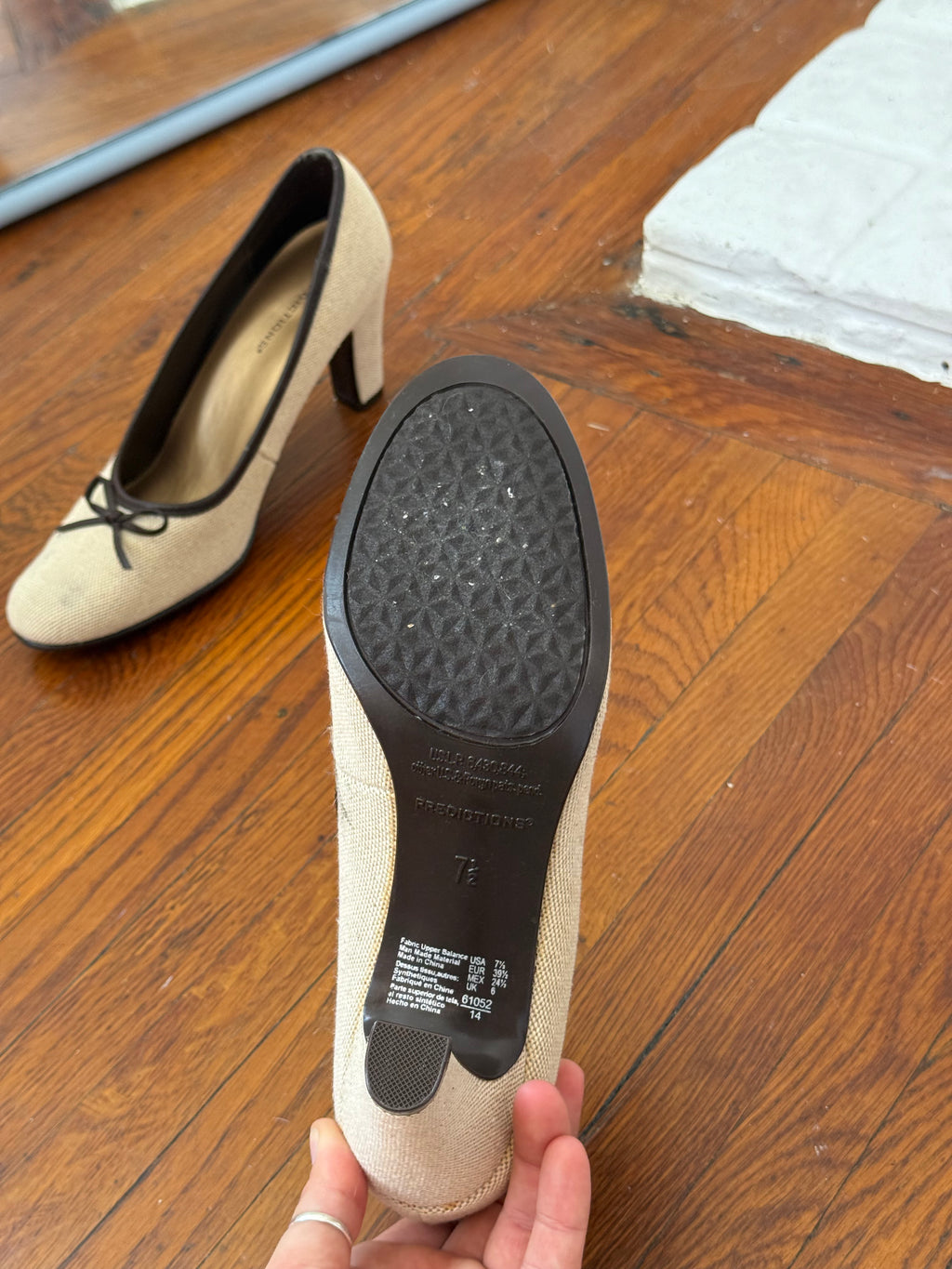 ✿ predictions bow detail kitten heel pumps