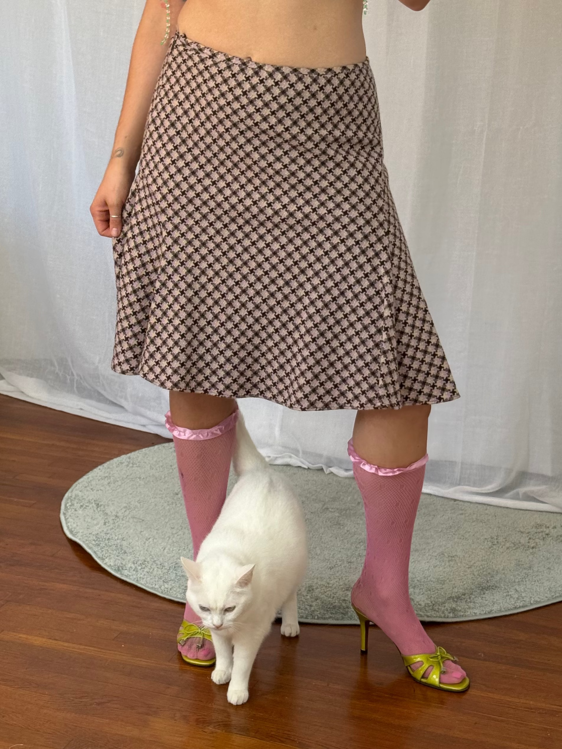 ✿ y2k banana republic houndstooth midi skirt - 30"