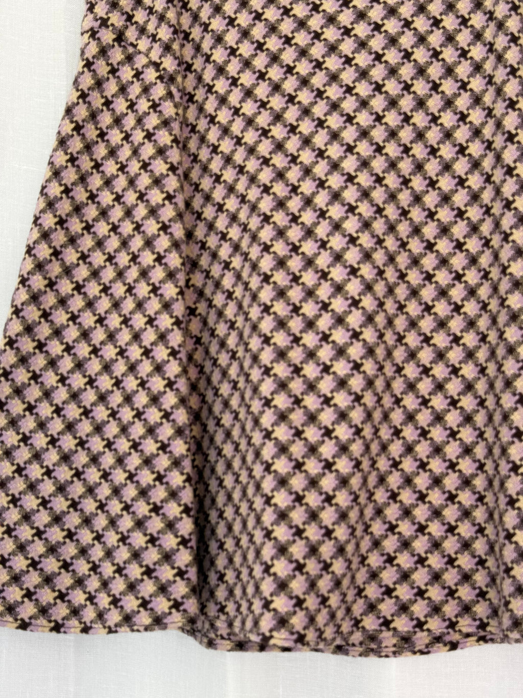 ✿ y2k banana republic houndstooth midi skirt - 30"