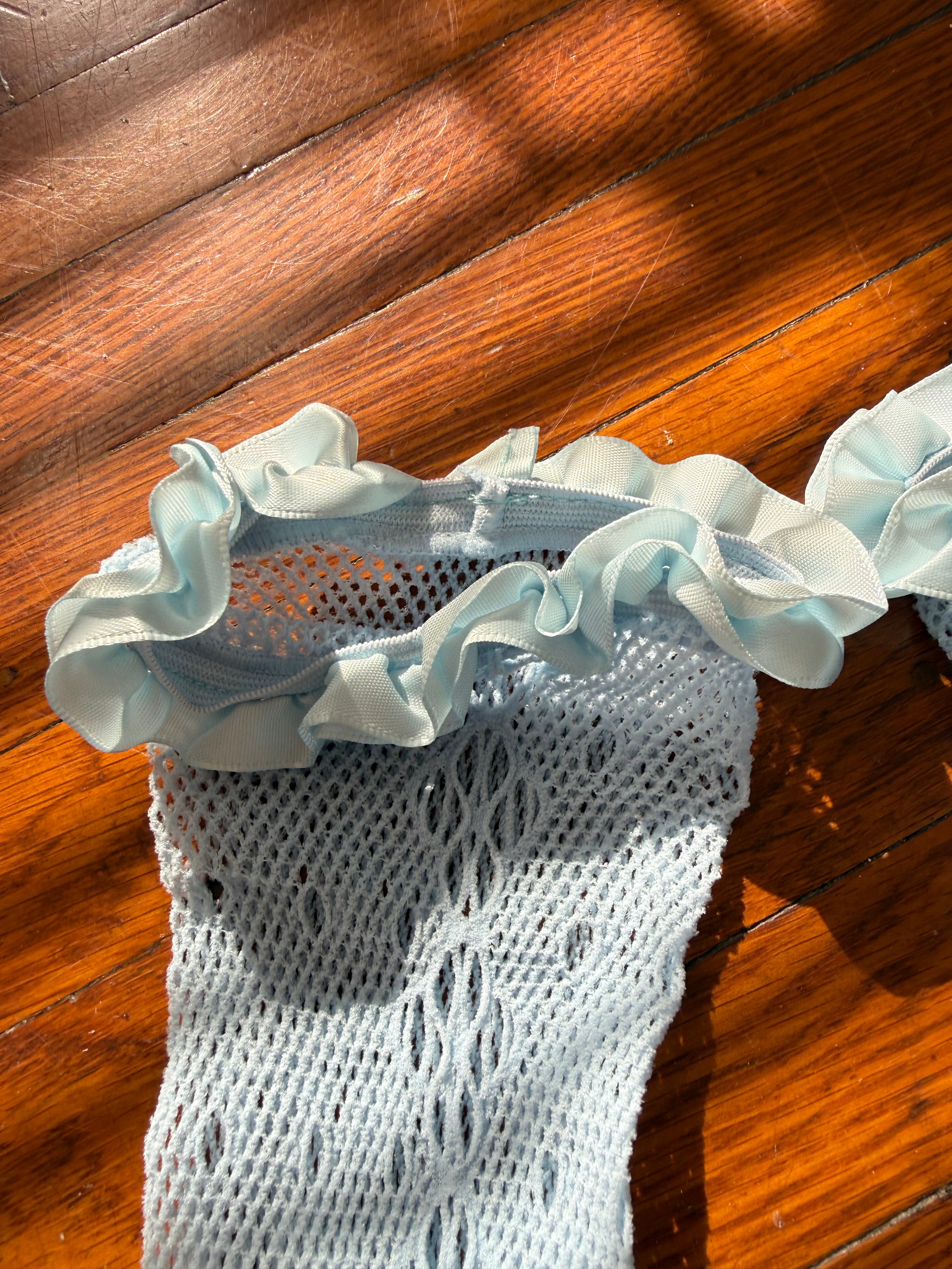 ✿ ruffled lace knee socks ✿