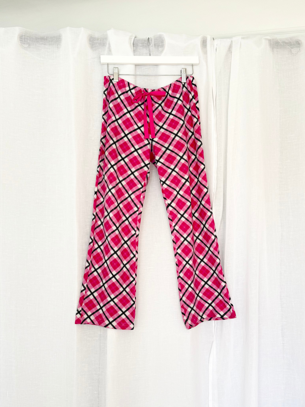 ✶ y2k low rise pink plaid fleece capri pants ✶