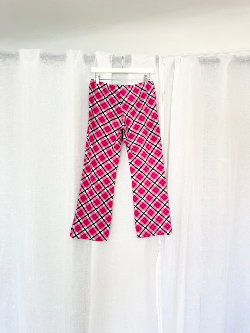 ✶ y2k low rise pink plaid fleece capri pants ✶