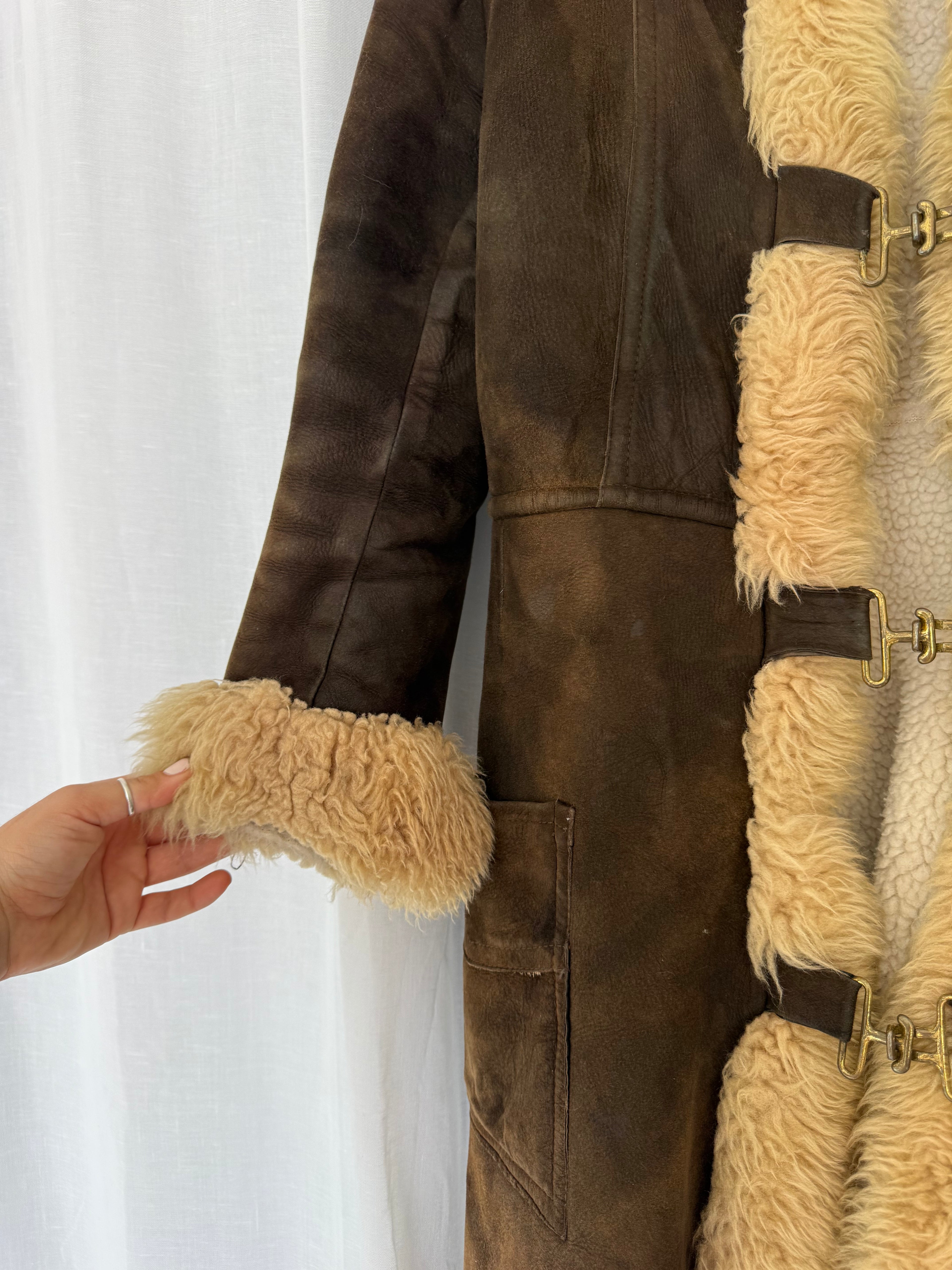 70s penny lane faux suede coat ✧