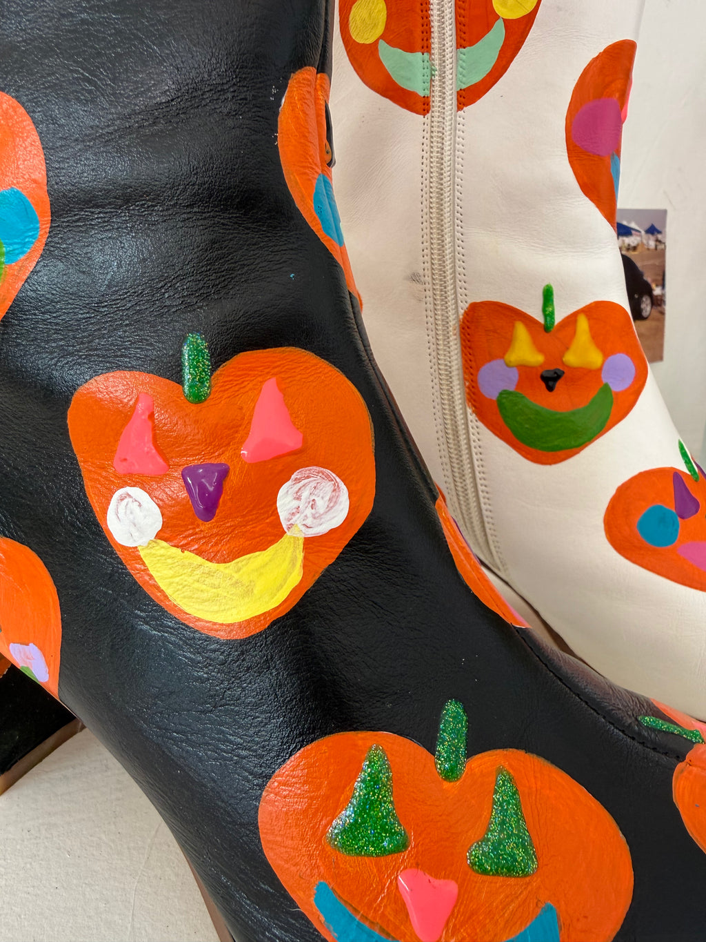 one of one hand painted pumpkin boots ✧ (size 8.5)
