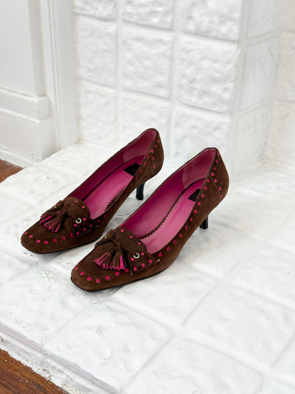 y2k coach polka dot suede kitten heels (size 8)