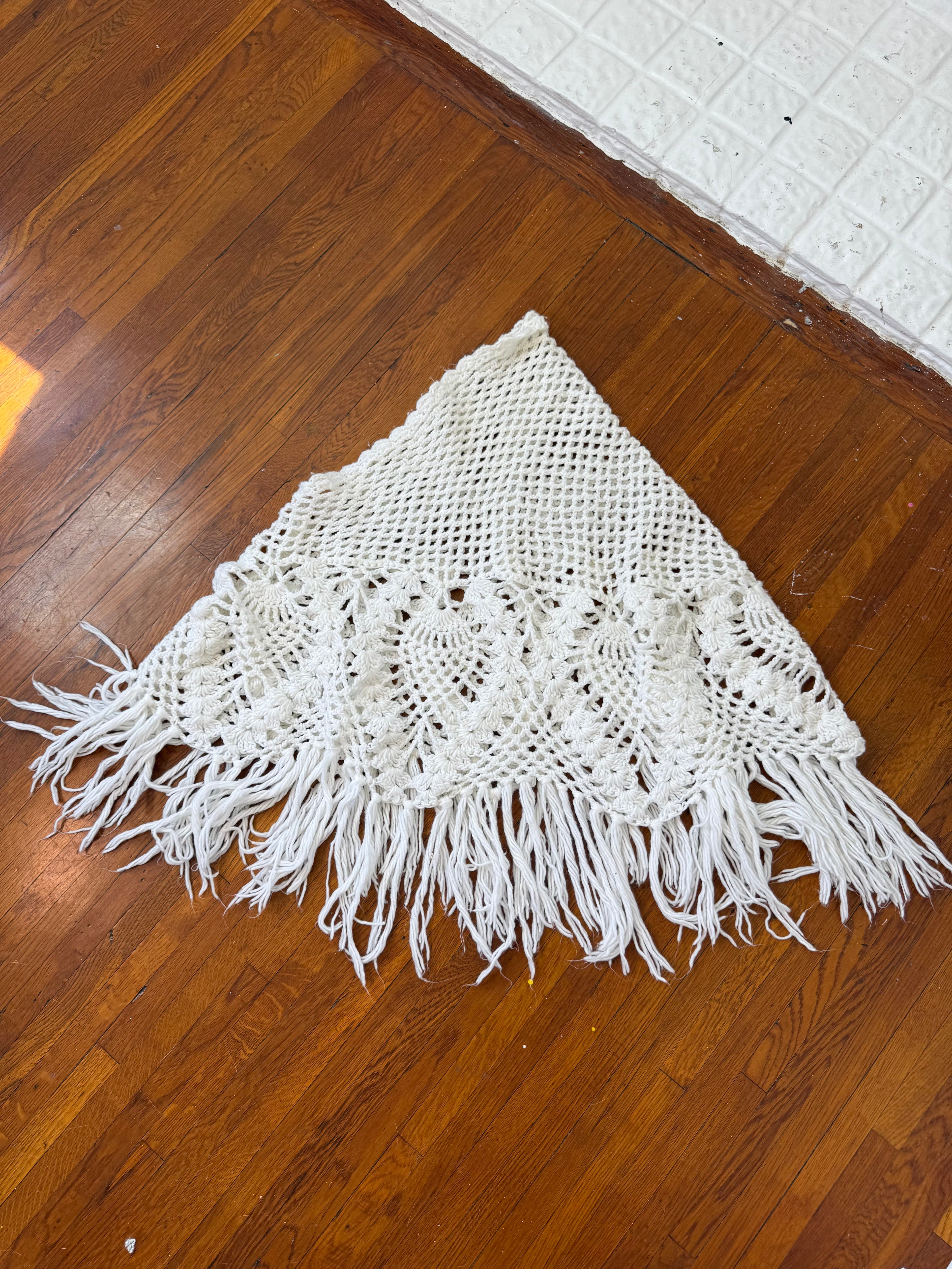 vintage white crochet fringe poncho shawl