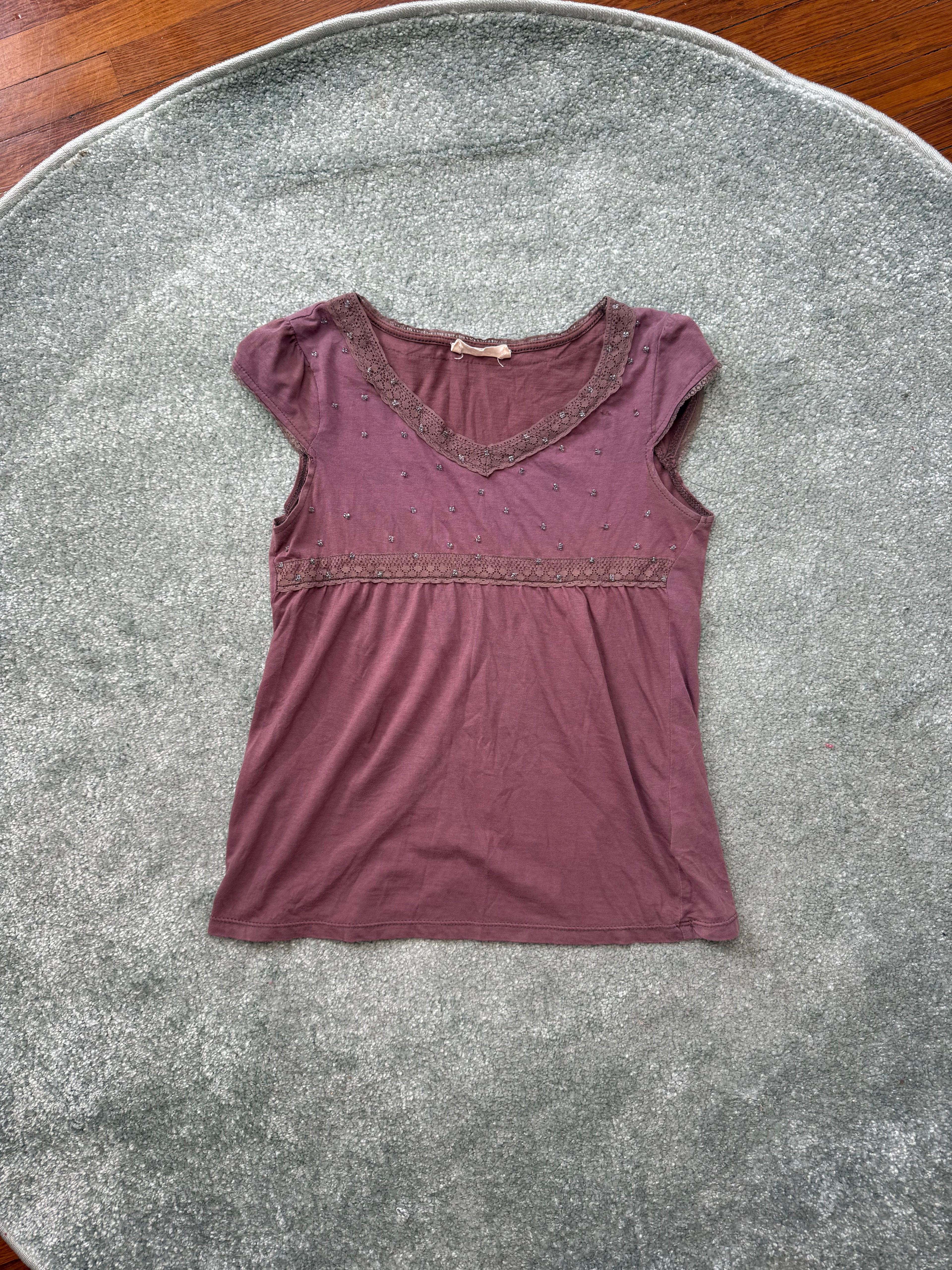 ♡ y2k mauve lace beaded baby tee ♡