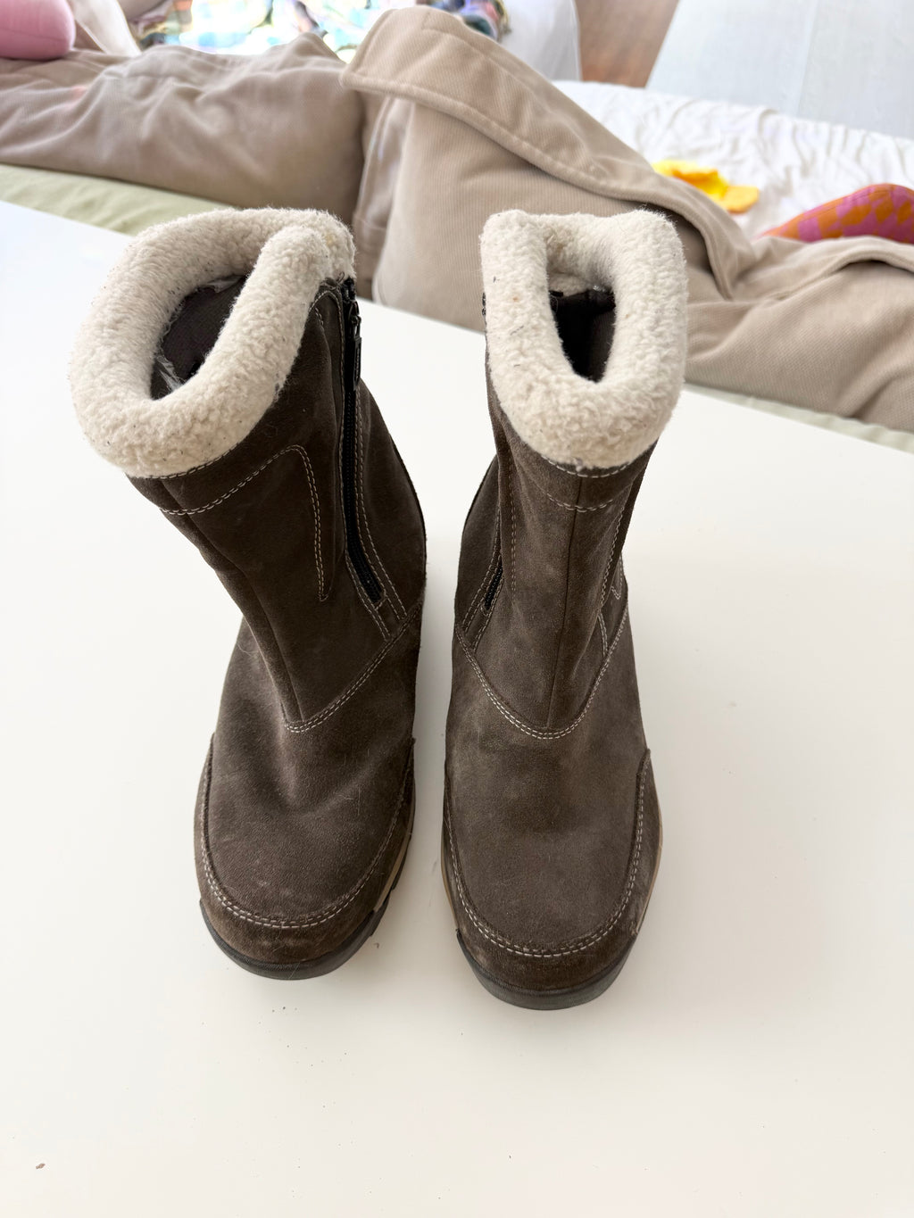 ✧ Sorel gorpcore shearling sorel waterproof boots ✧ (size 9)