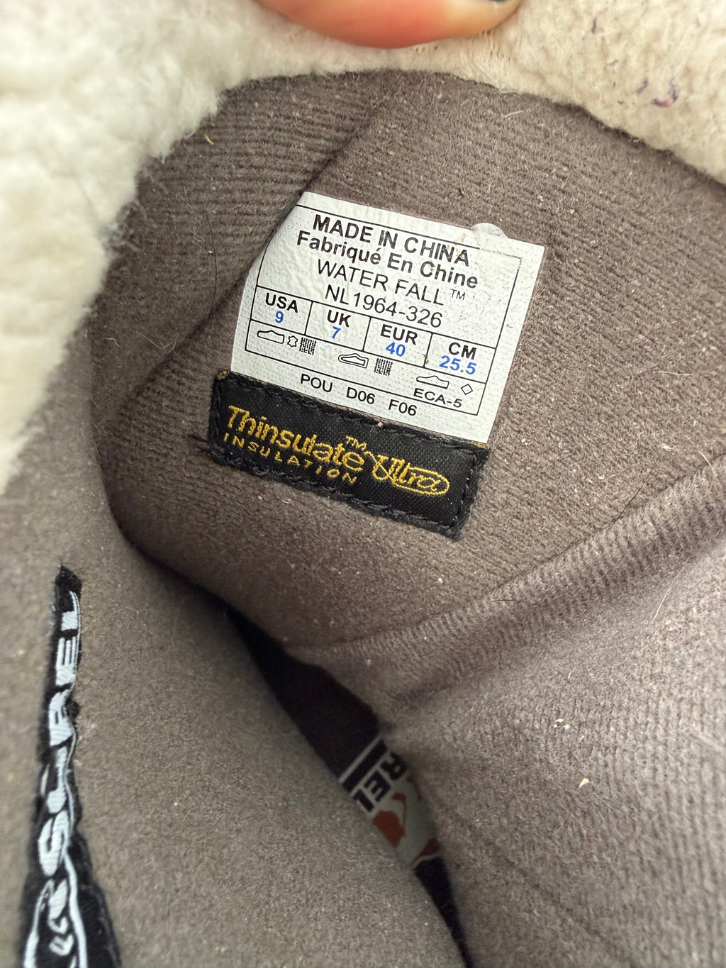 ✧ Sorel gorpcore shearling sorel waterproof boots ✧ (size 9)