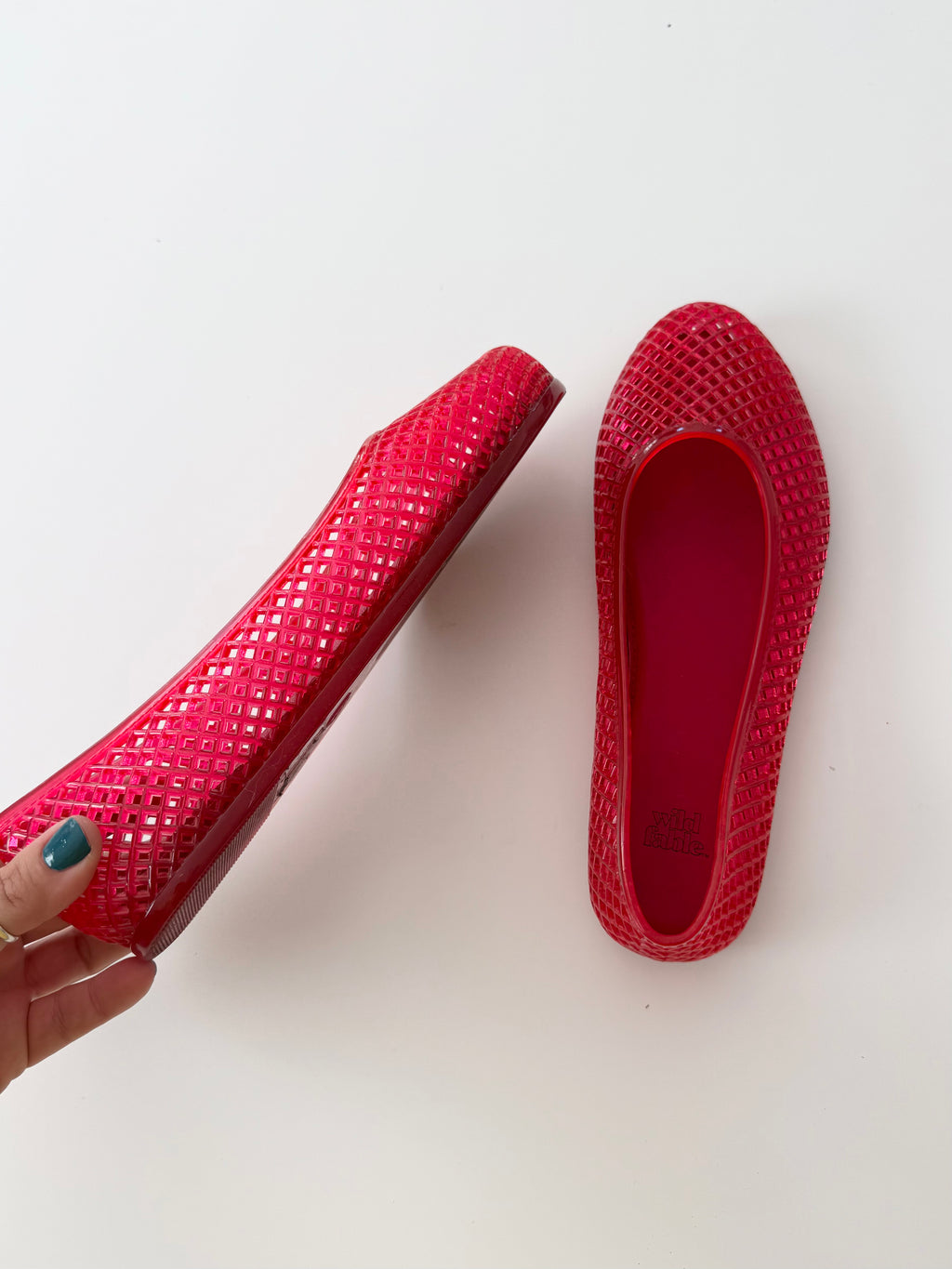 ✧ jelly ballet flats red mesh ✧ (size 6)