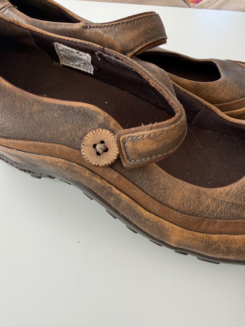 ✧ gorpcore mary jane merrell plaza brown leather shoes ✧ (size 8.5)