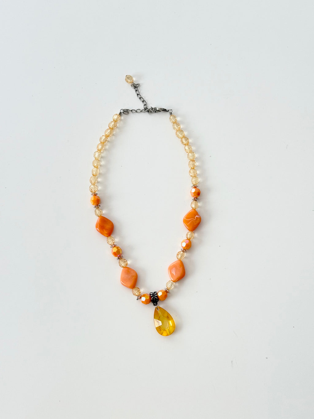 ✧ orange beaded pendant necklace ✧