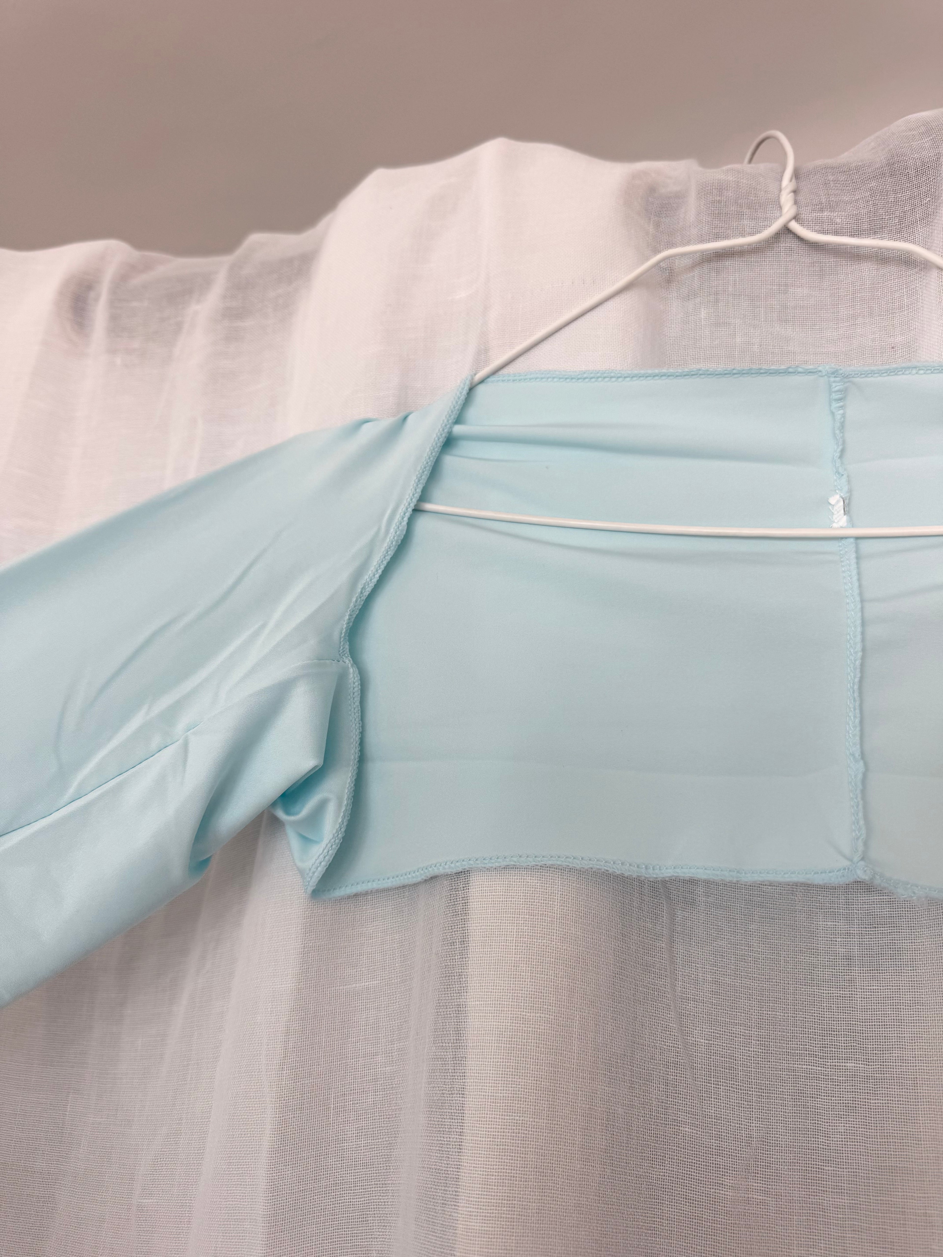 ✿ icy blue thumbhole shrug top ✿