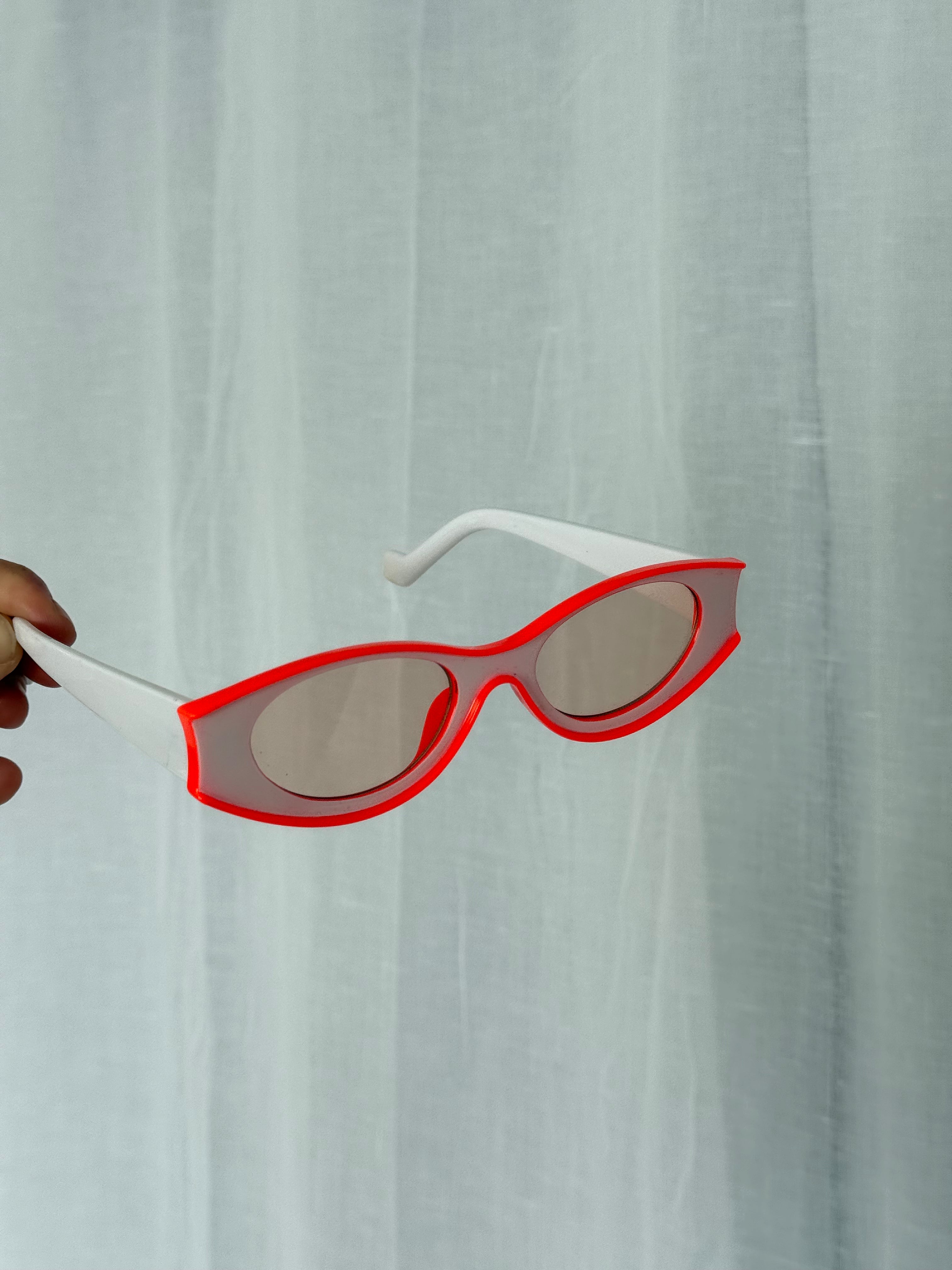 neon pink & orange retro cat eye sunglasses