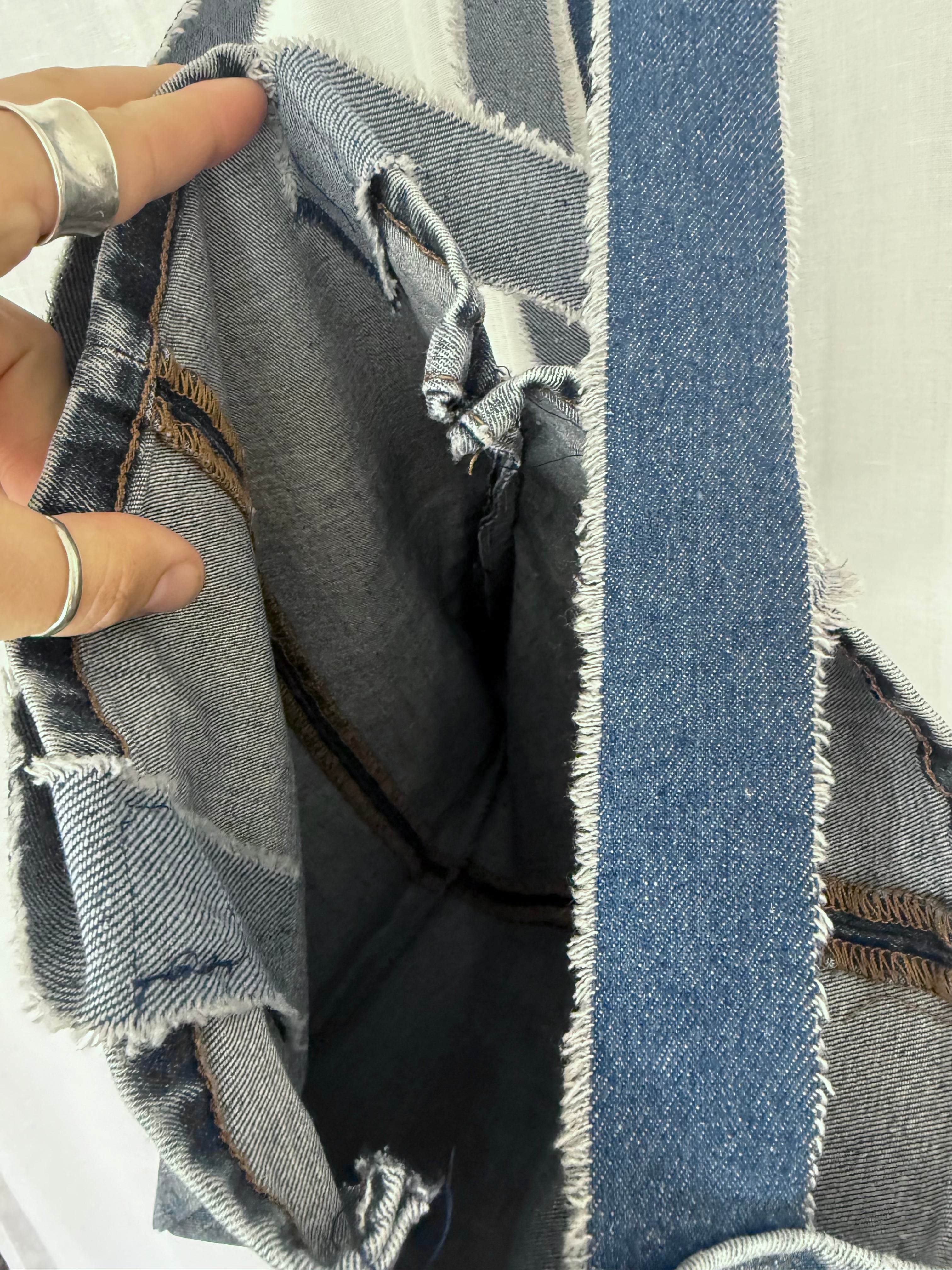 ✿ handmade recycled denim peace sign tote ✿