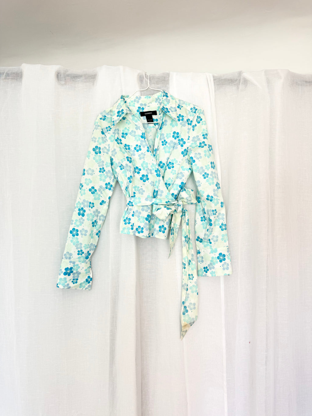 ✿ y2k blue floral wrap top ✿
