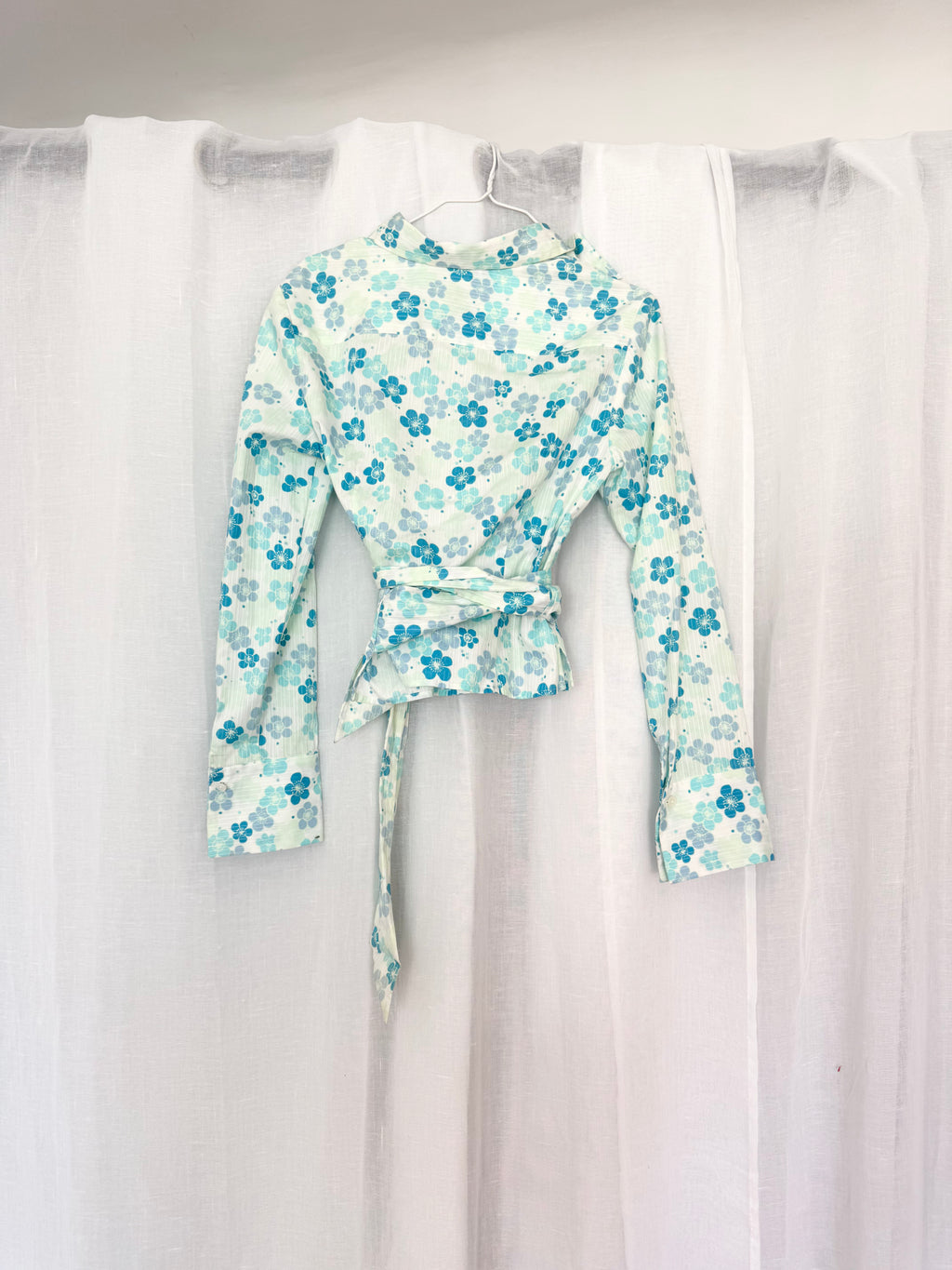 ✿ y2k blue floral wrap top ✿