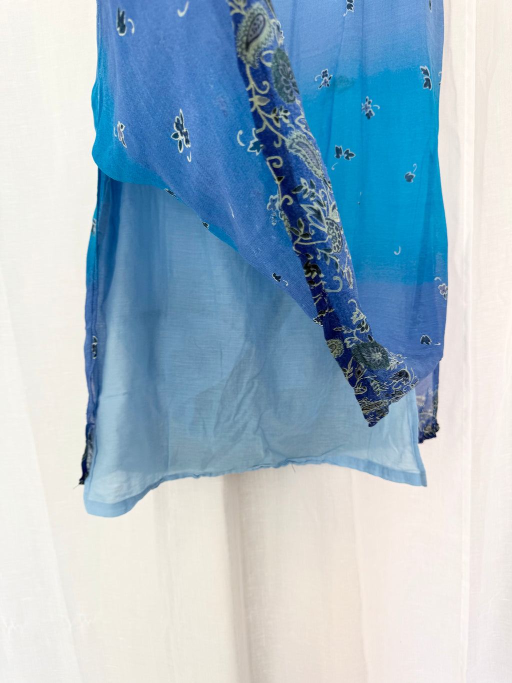 ✦ vintage Y2K blue ombré floral mesh midi skirt 🦋
