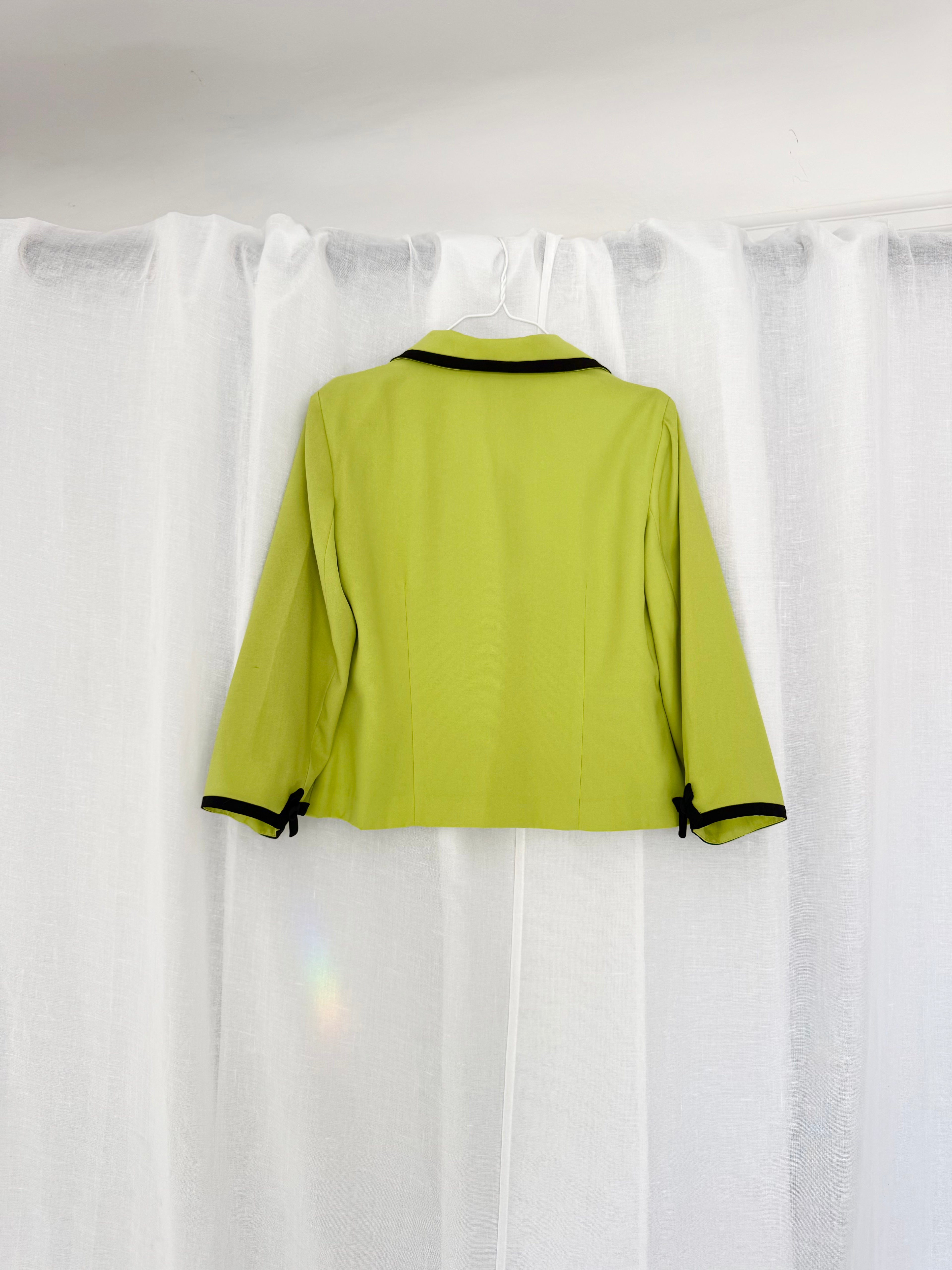 90’s chartreuse mod bow blazer ✧
