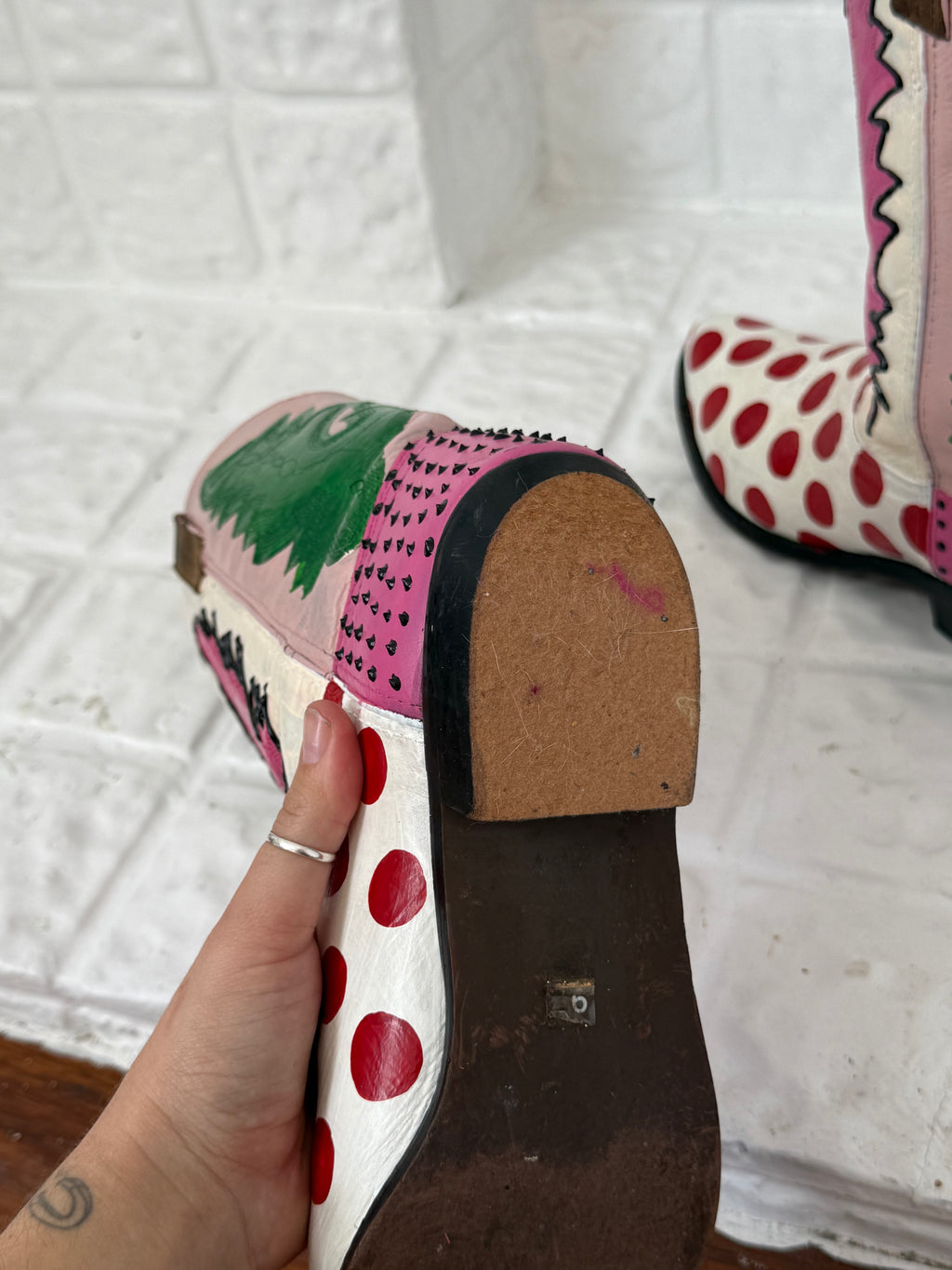 ✿ hand painted polka dot western boots ✿ (size 9.5)