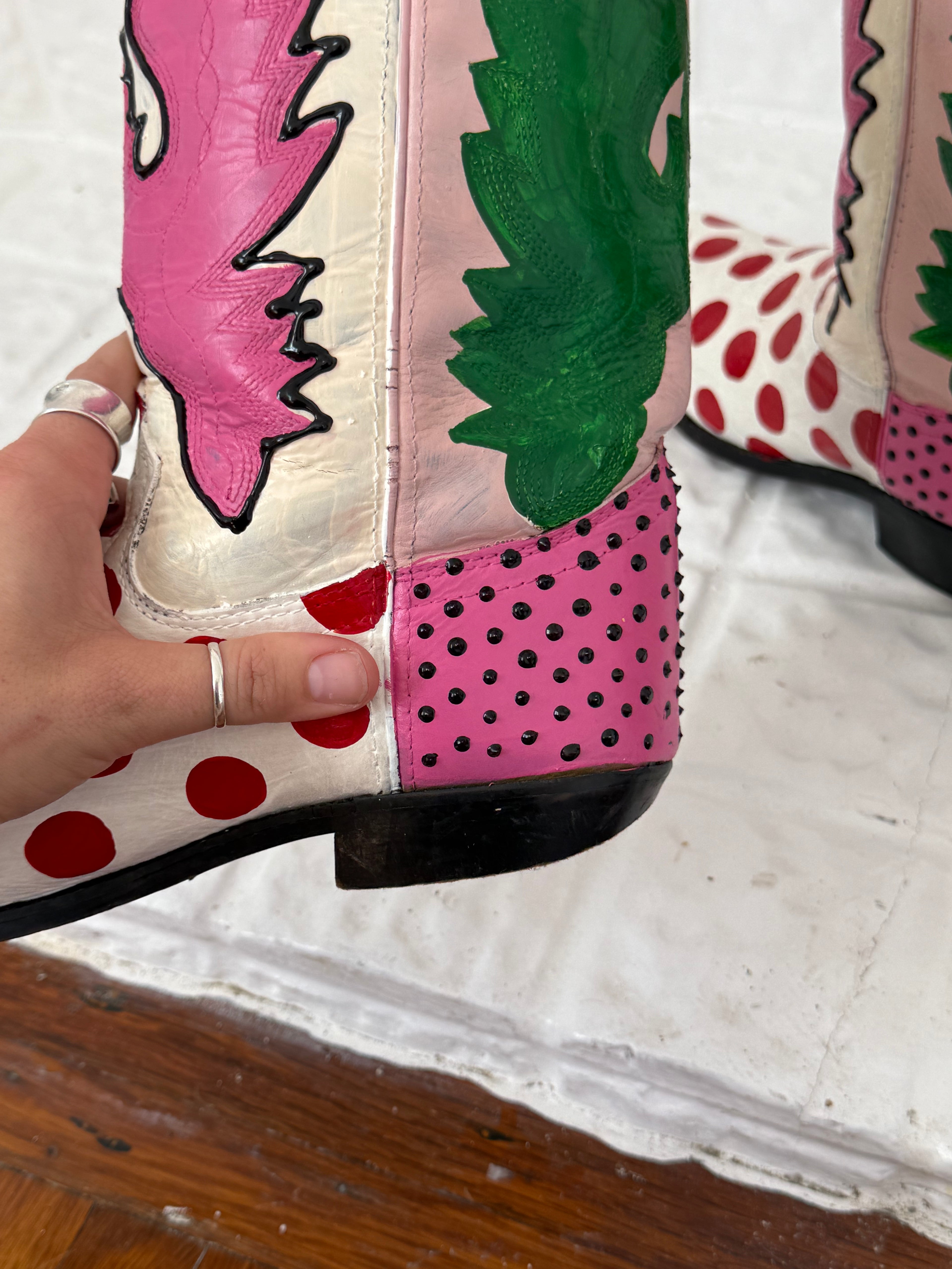 ✿ hand painted polka dot western boots ✿ (size 9.5)