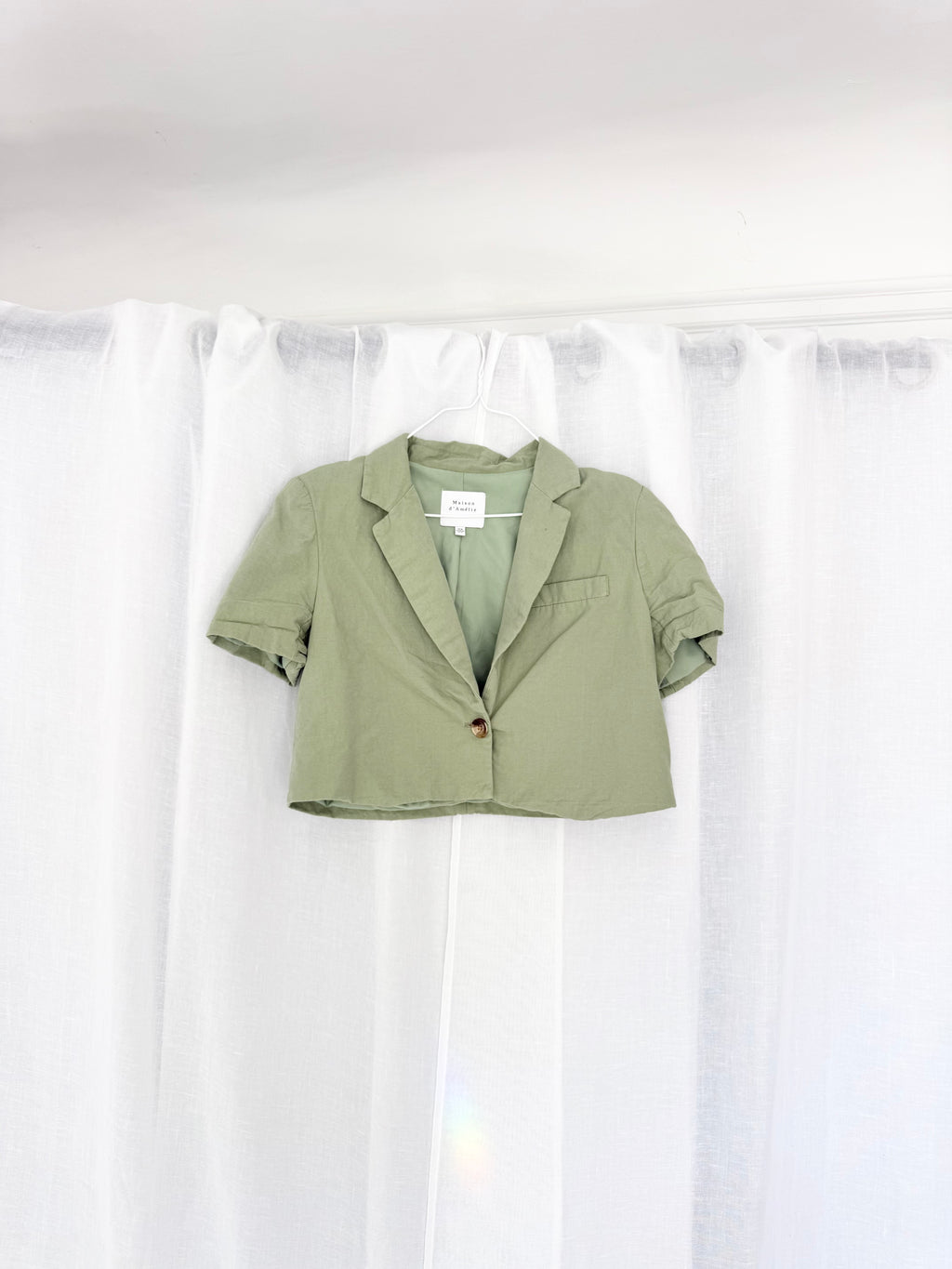 cropped sage linen blazer ✧