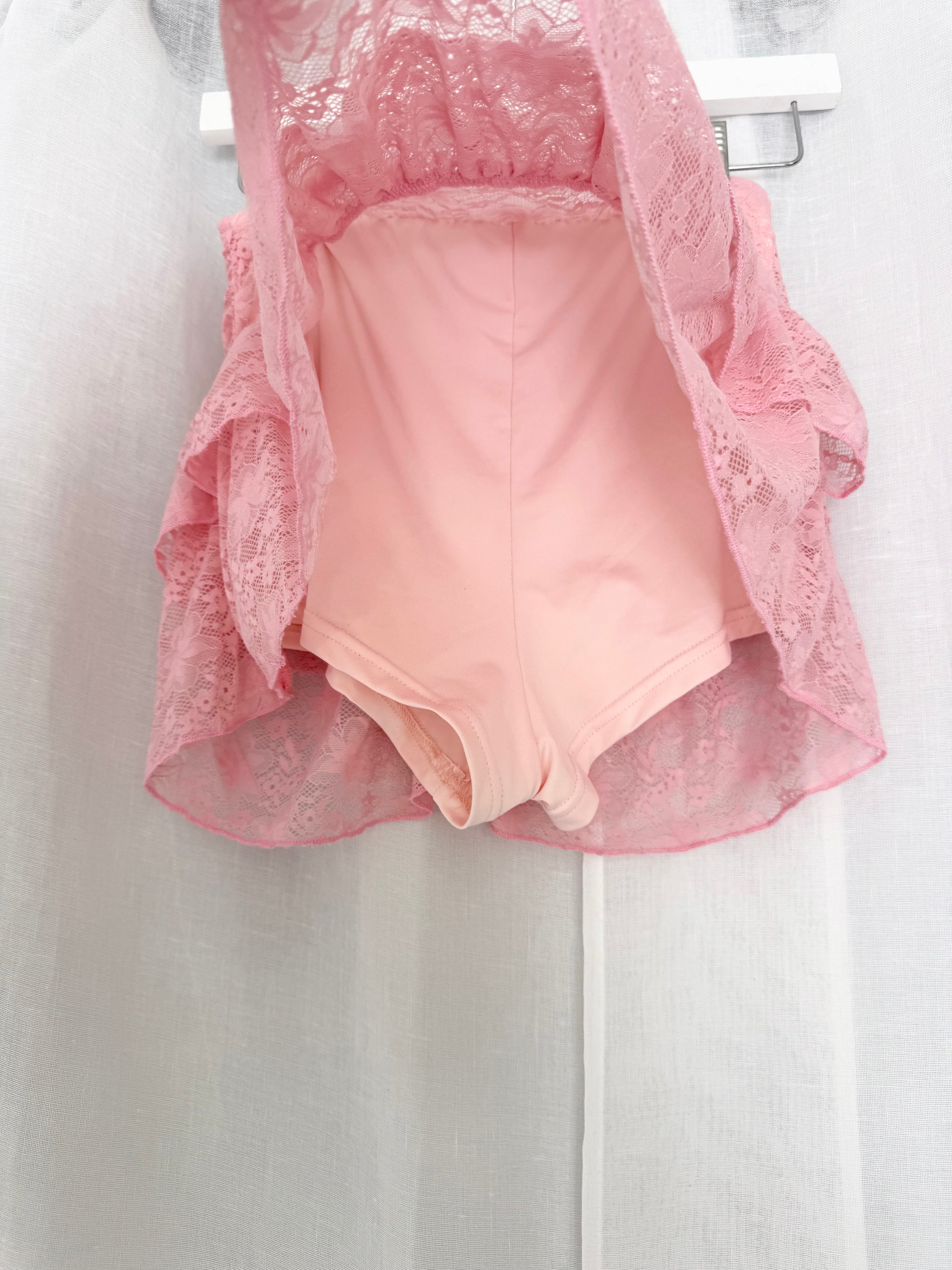 pink lace ruffle micro skort ✧ (24")