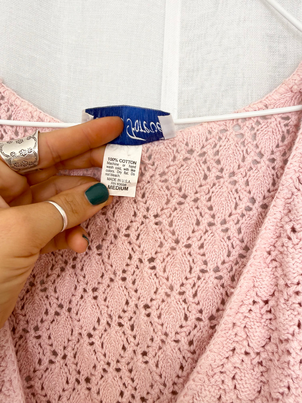 pink pointelle knit button vest ✧