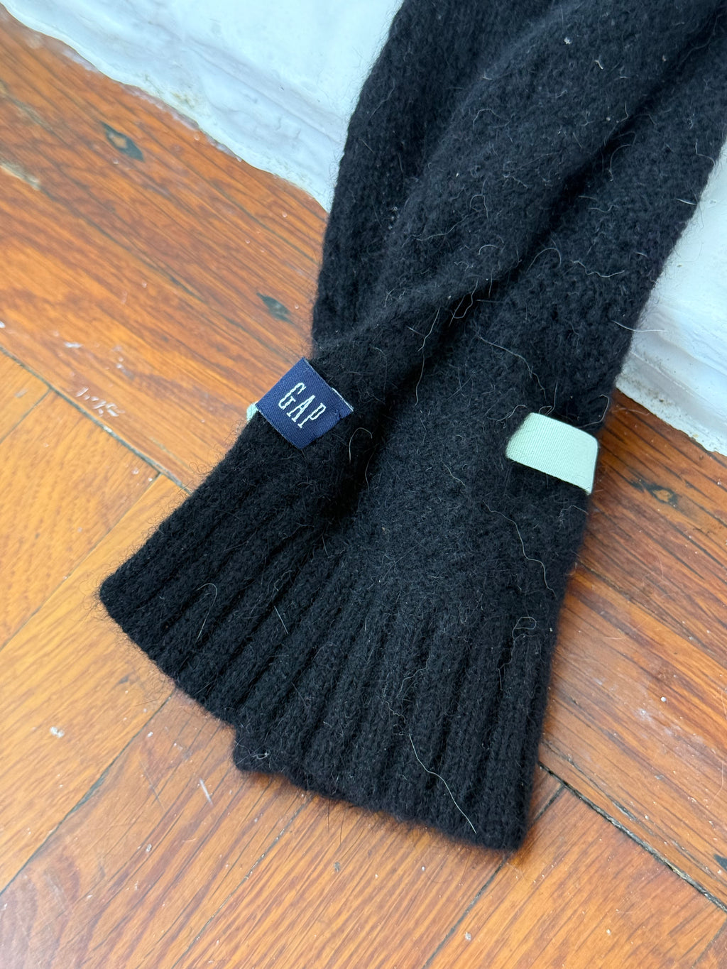 ⋆｡𓆩♡𓆪｡⋆ vintage GAP knit scarf with mint bow