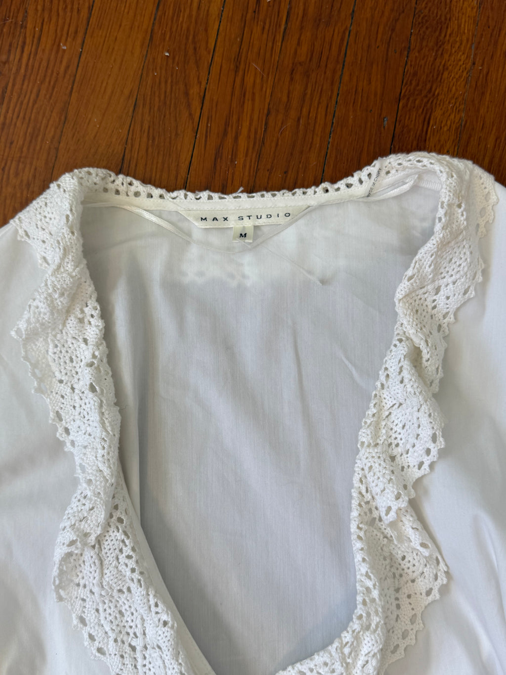 ✦ white lace trim wrap top ✦
