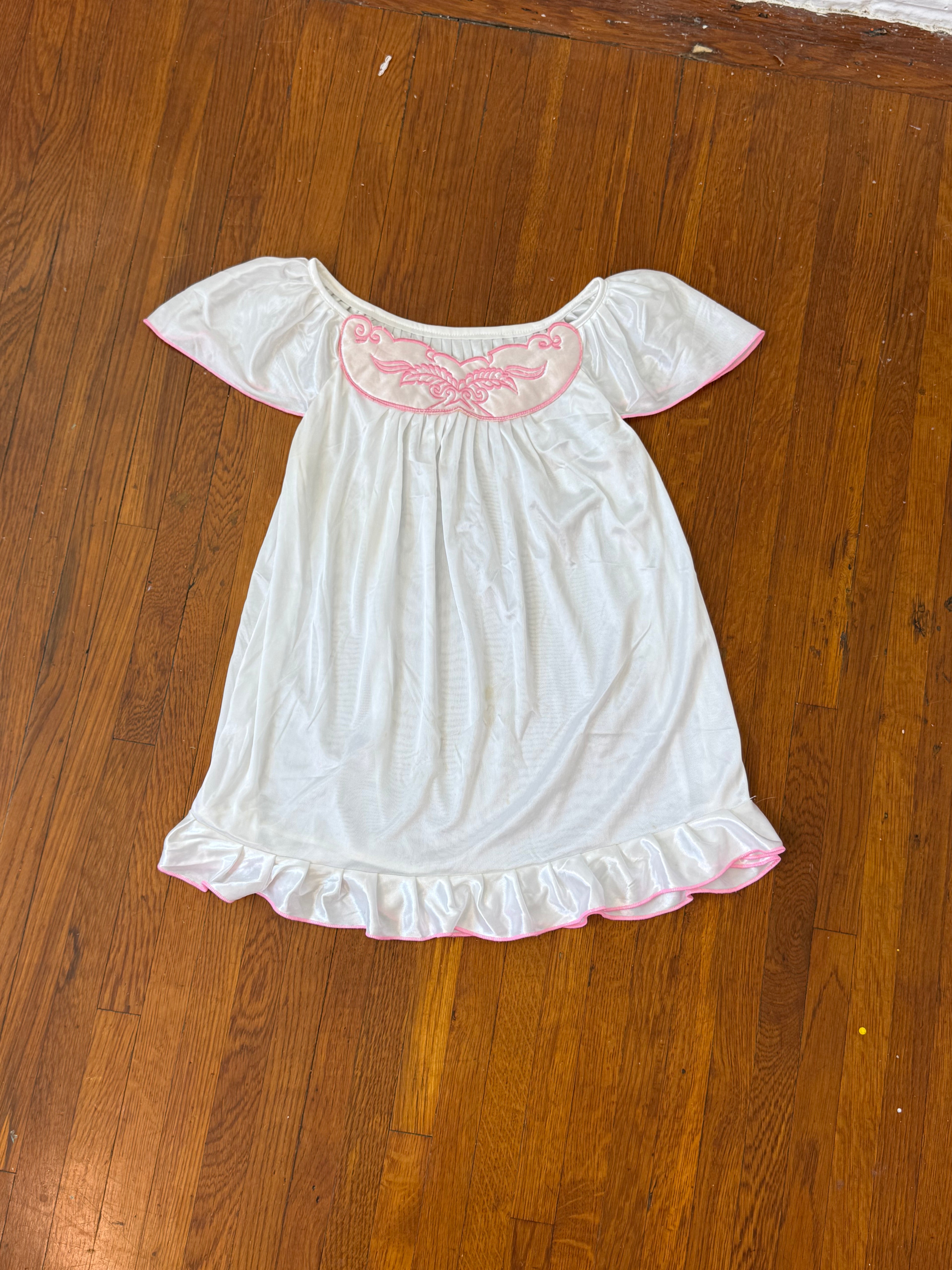 ✿ vintage handmade satin babydoll nightie ✿