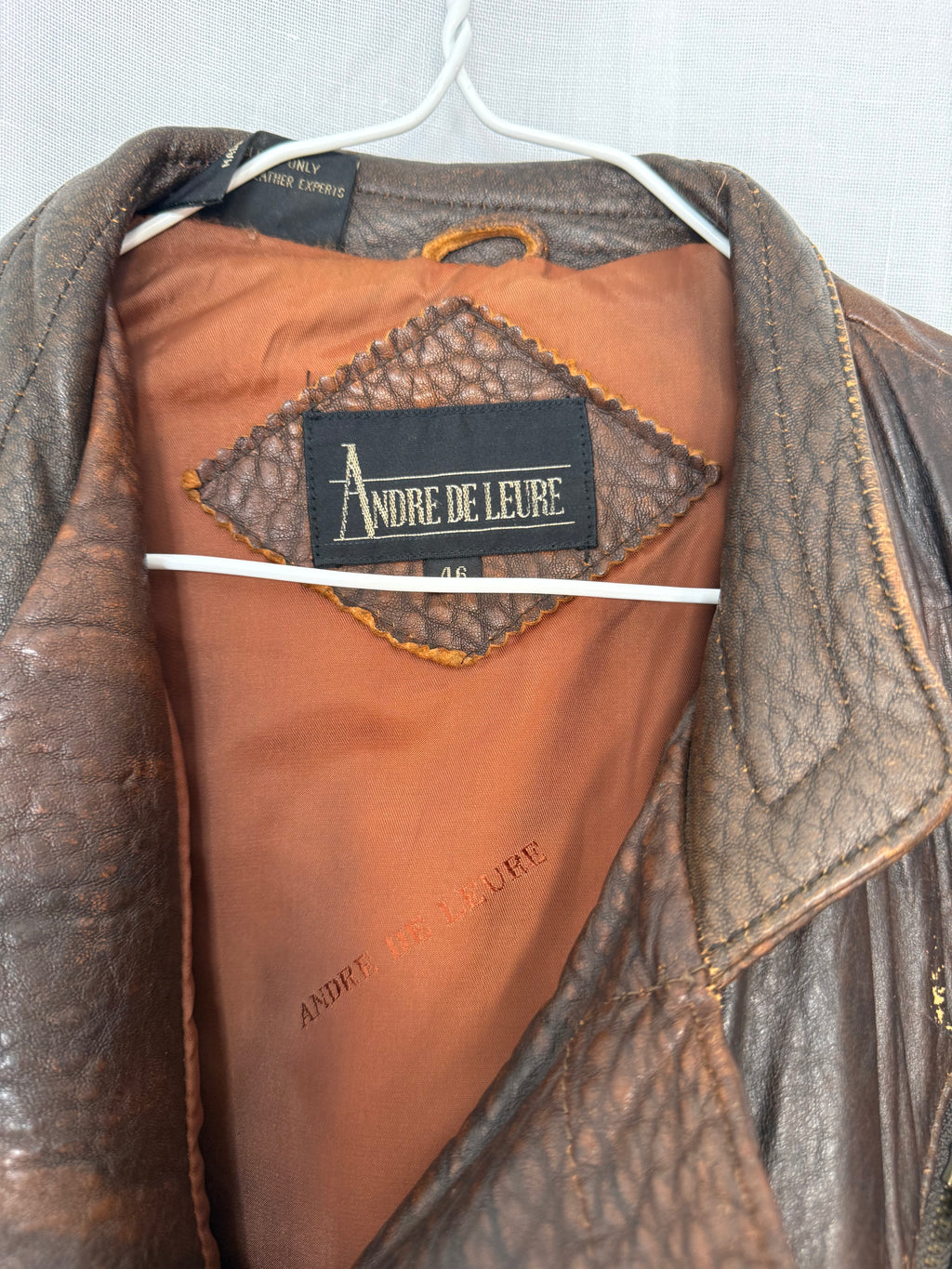 ✦ vintage faded leather moto jacket ✦