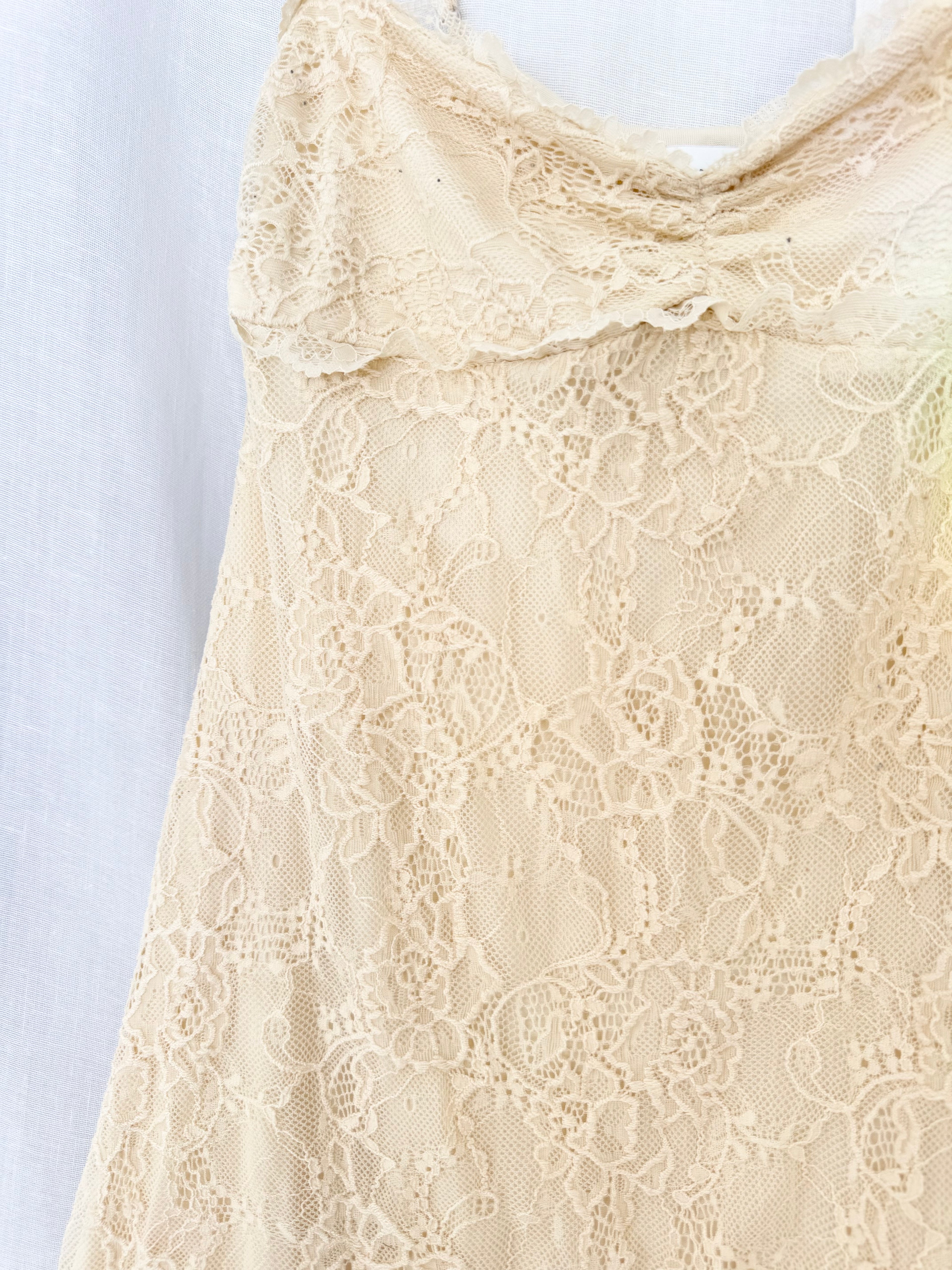 cream lace babydoll mini dress ✧