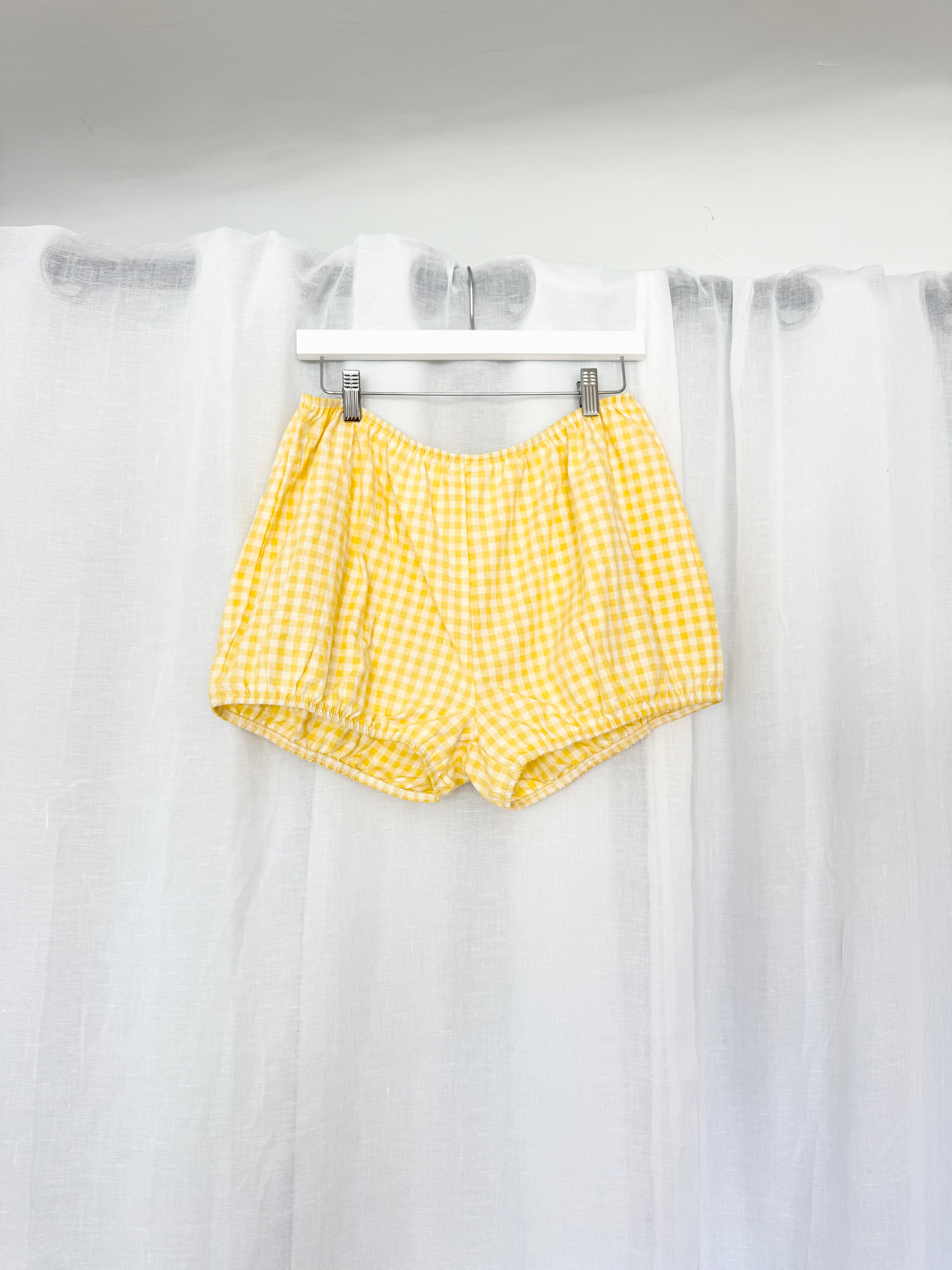 ✿ yellow gingham bloomer shorts