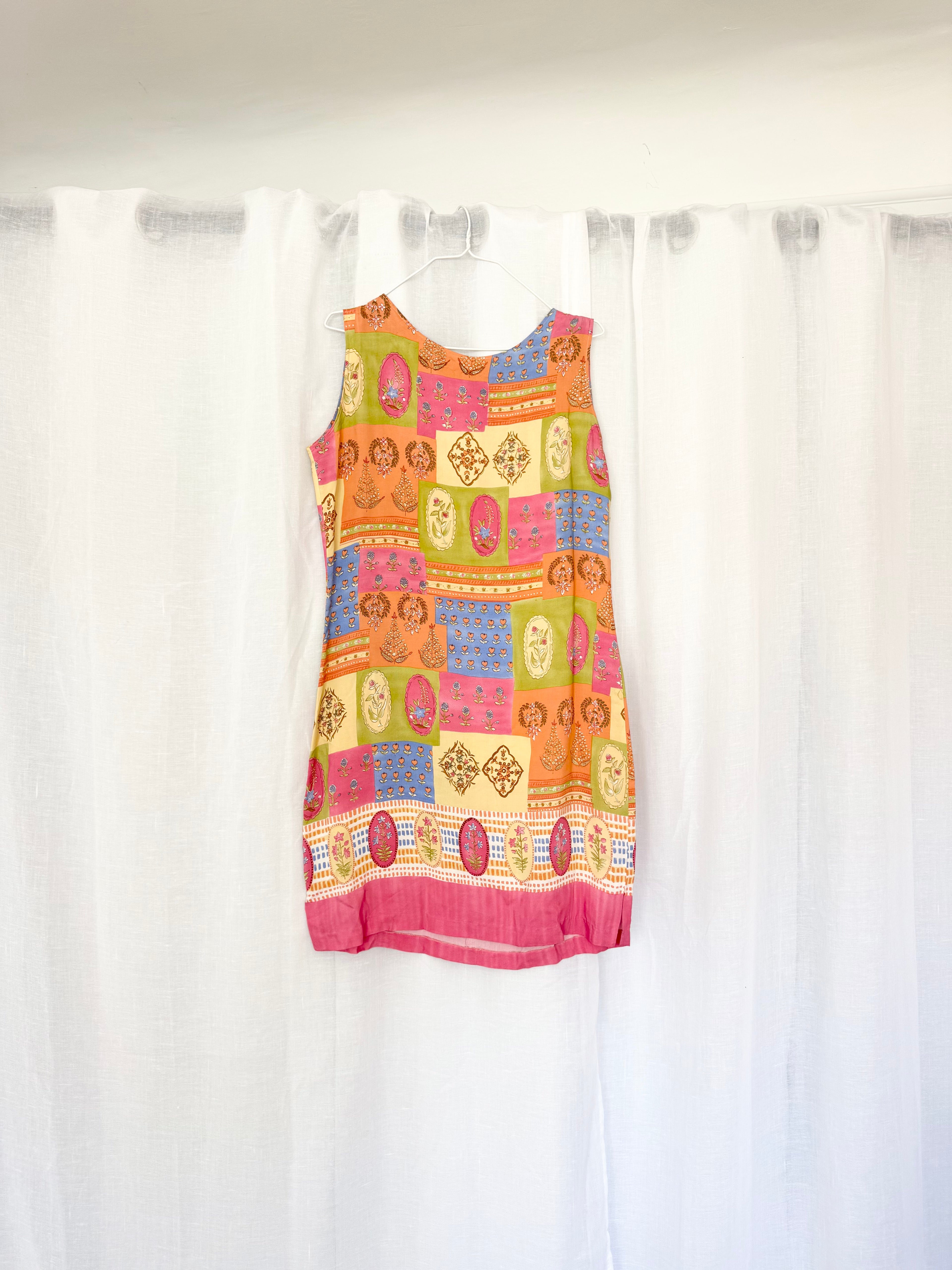 ✦ vintage patchwork mod mini dress