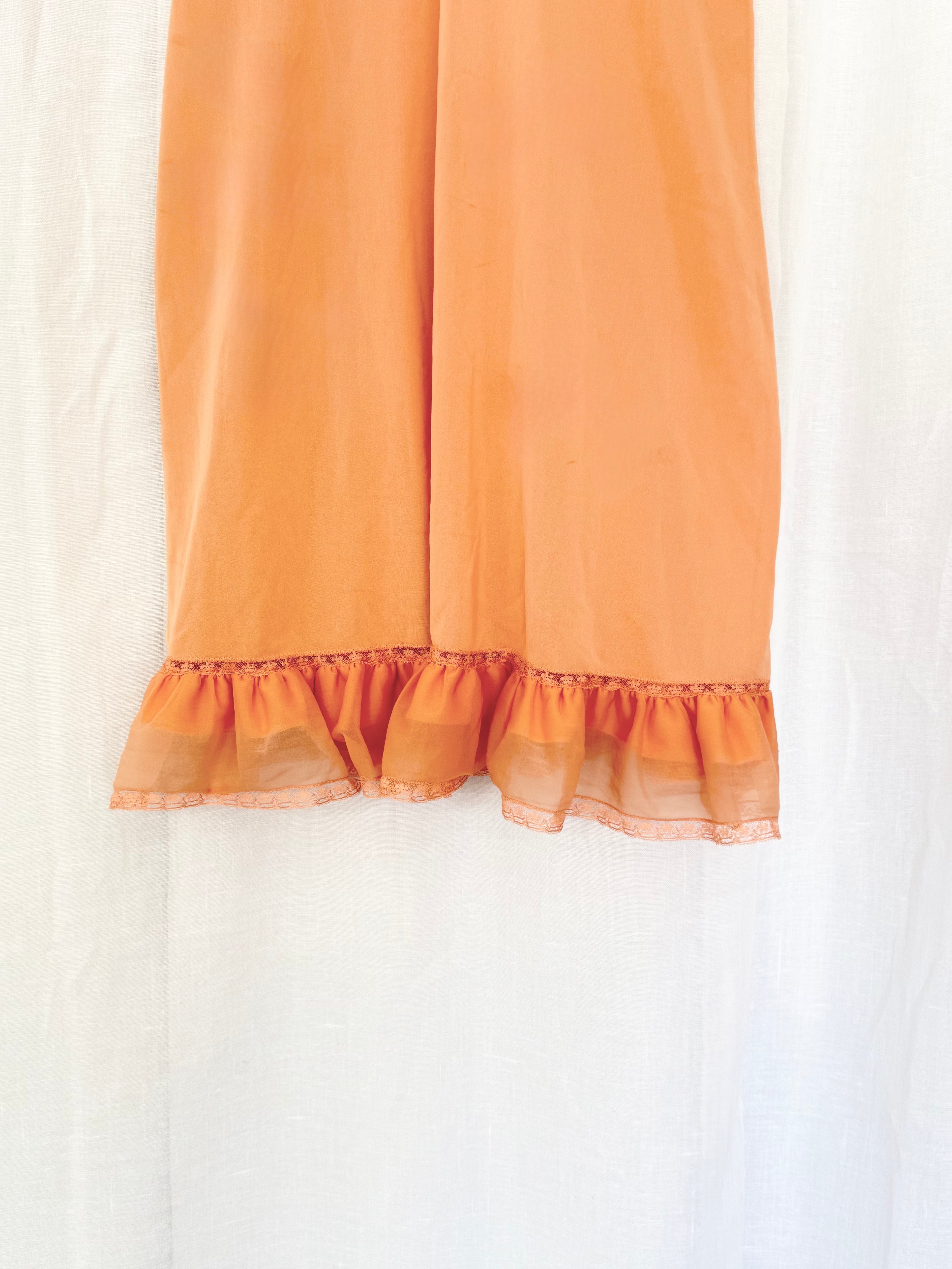 ⋆౨ৎ vintage peachy apricot slip dress ⋆