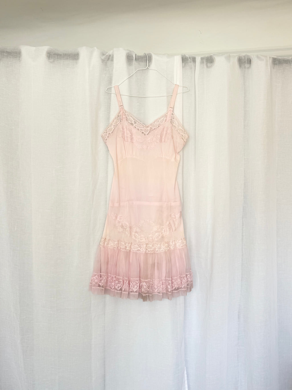 ౨ৎ vintage blush pink lace slip dress ⋆