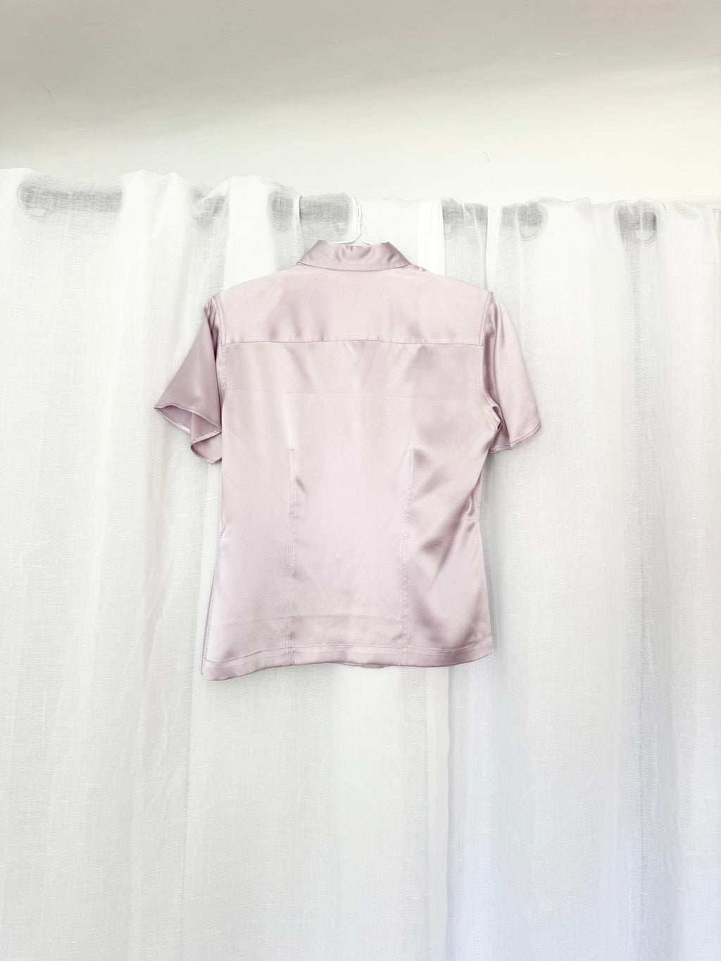 ✦ Y2K lilac silk button up
