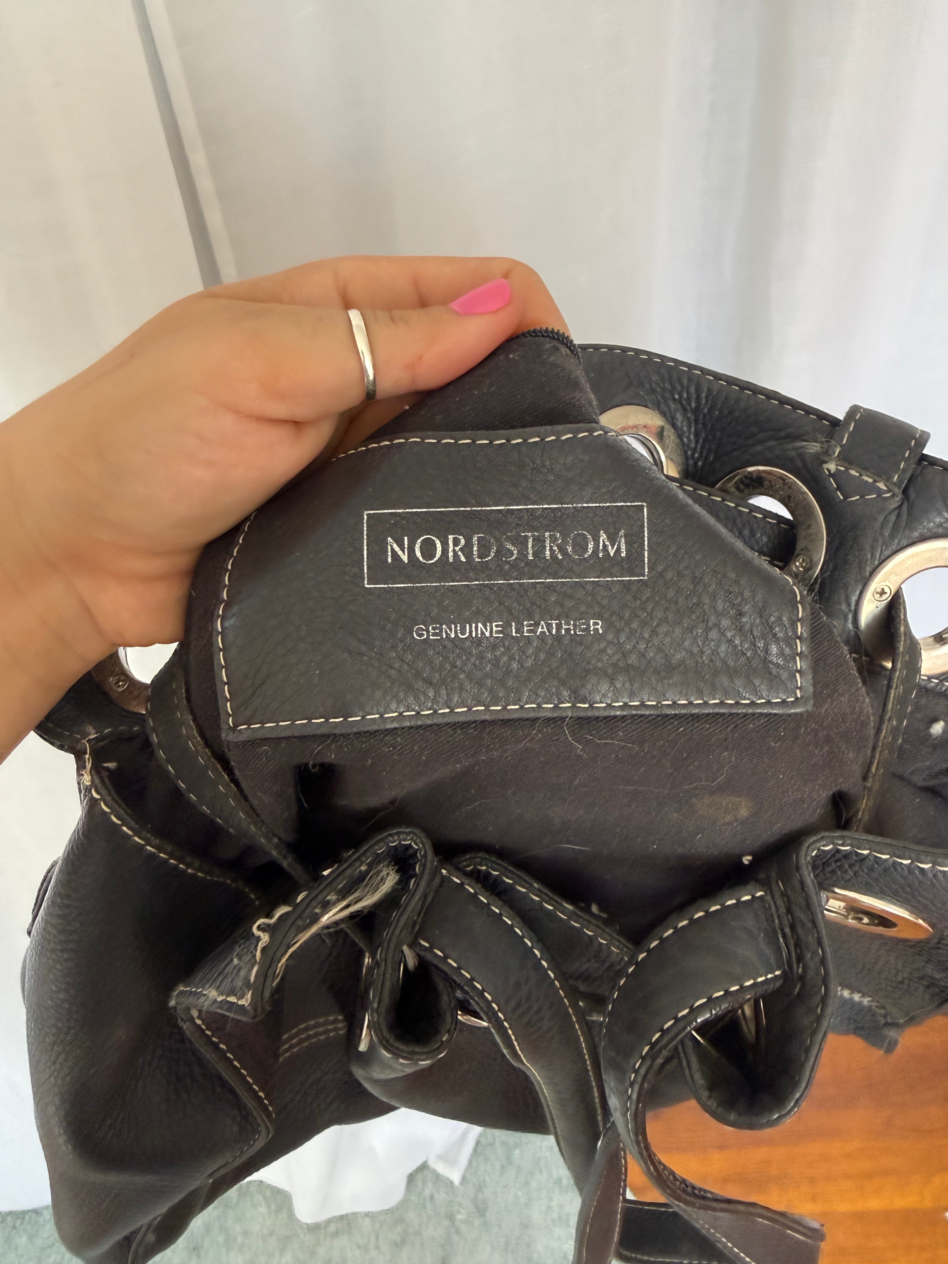 ✦ genuine leather black grommet slouchy hobo bag ✦