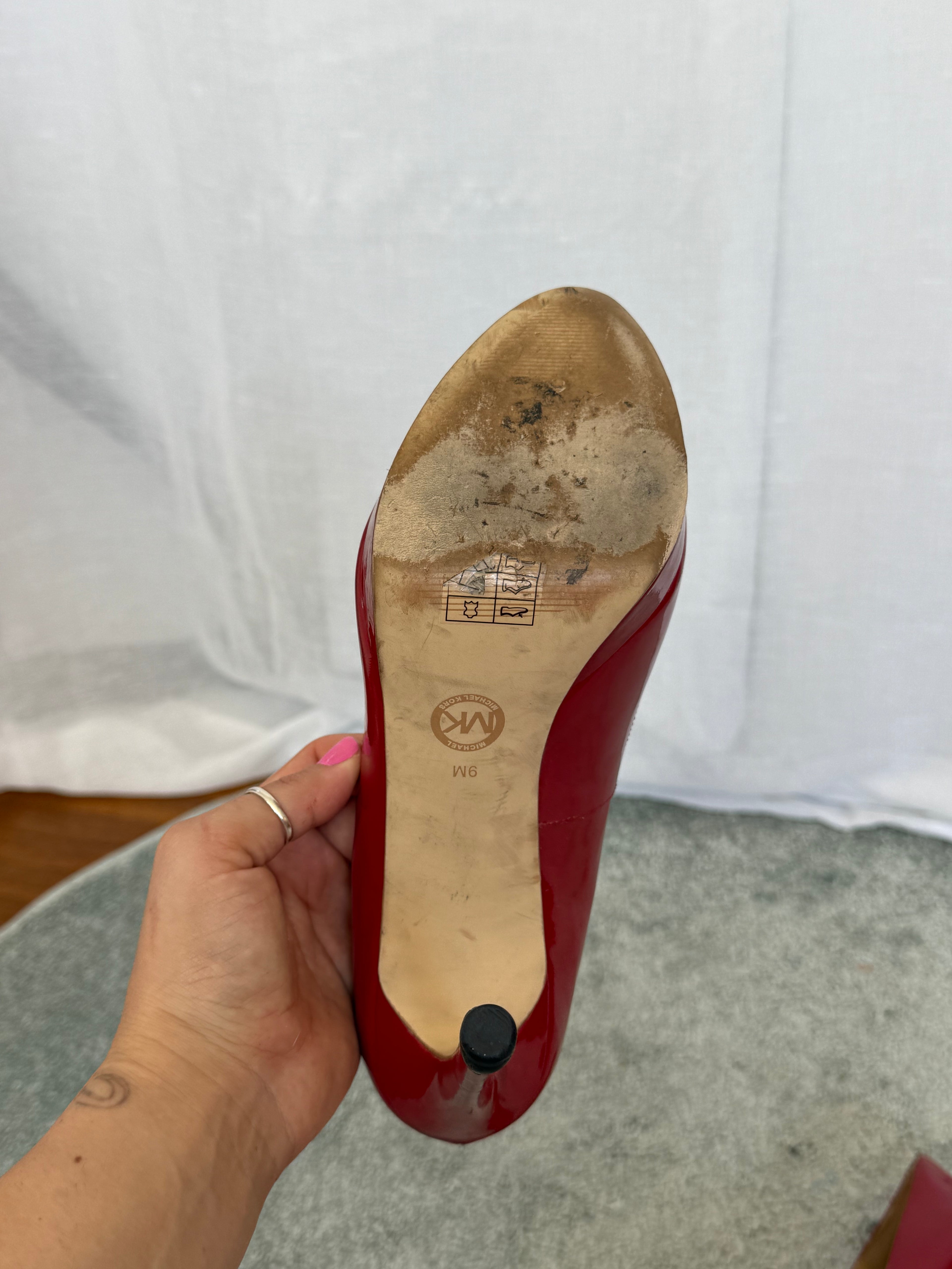 ✦ michael kors red patent leather peep toe stilettos ✦