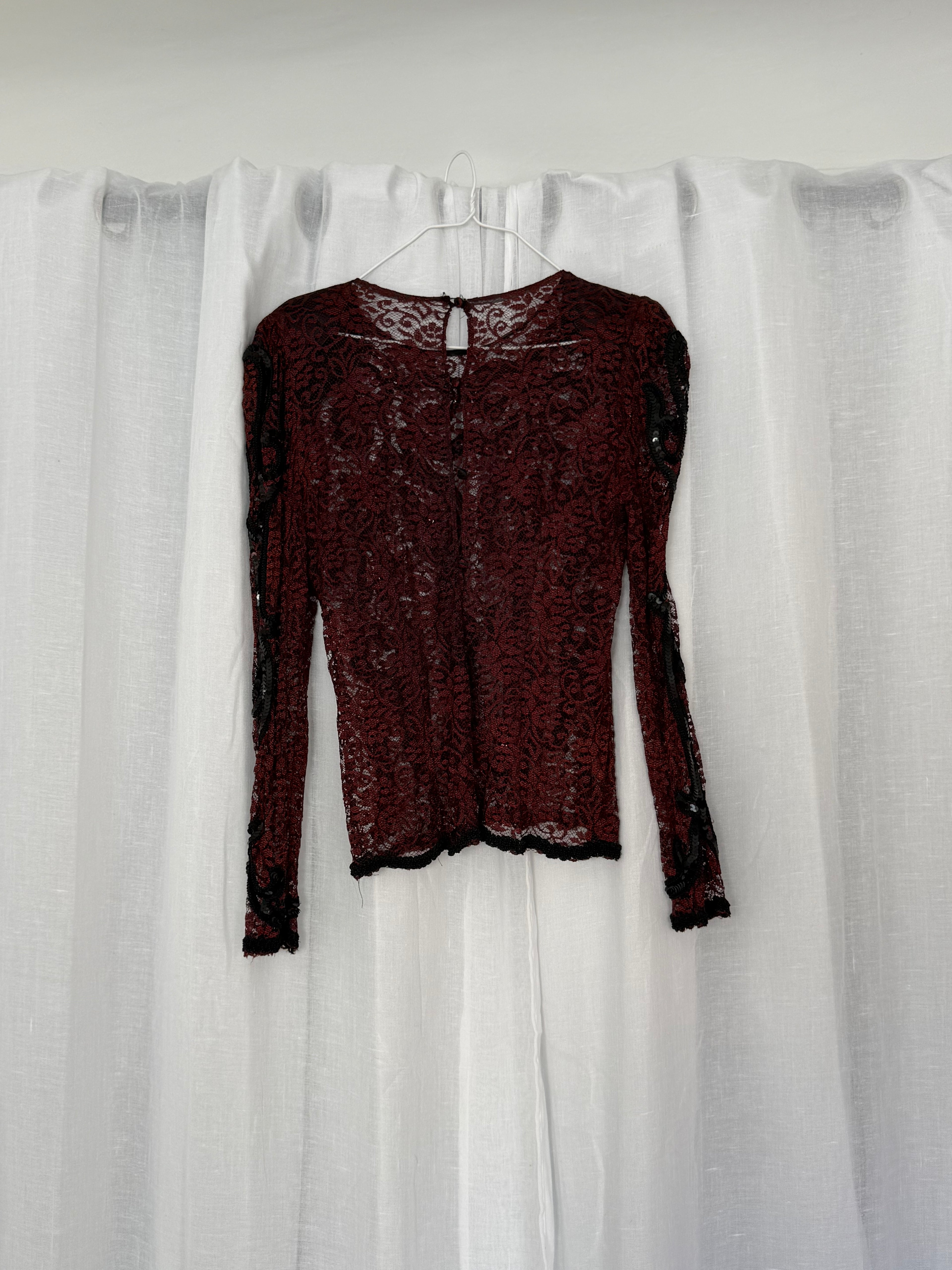 ✶ 𖤐 burgundy lace sequin top 𖤐 ✶