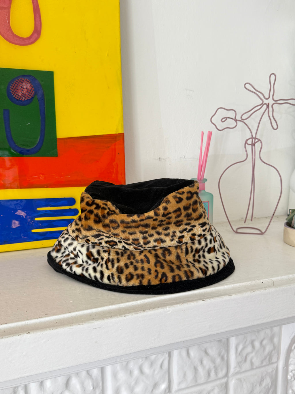 ✦ y2k faux fur velvet leopard bucket hat ✦