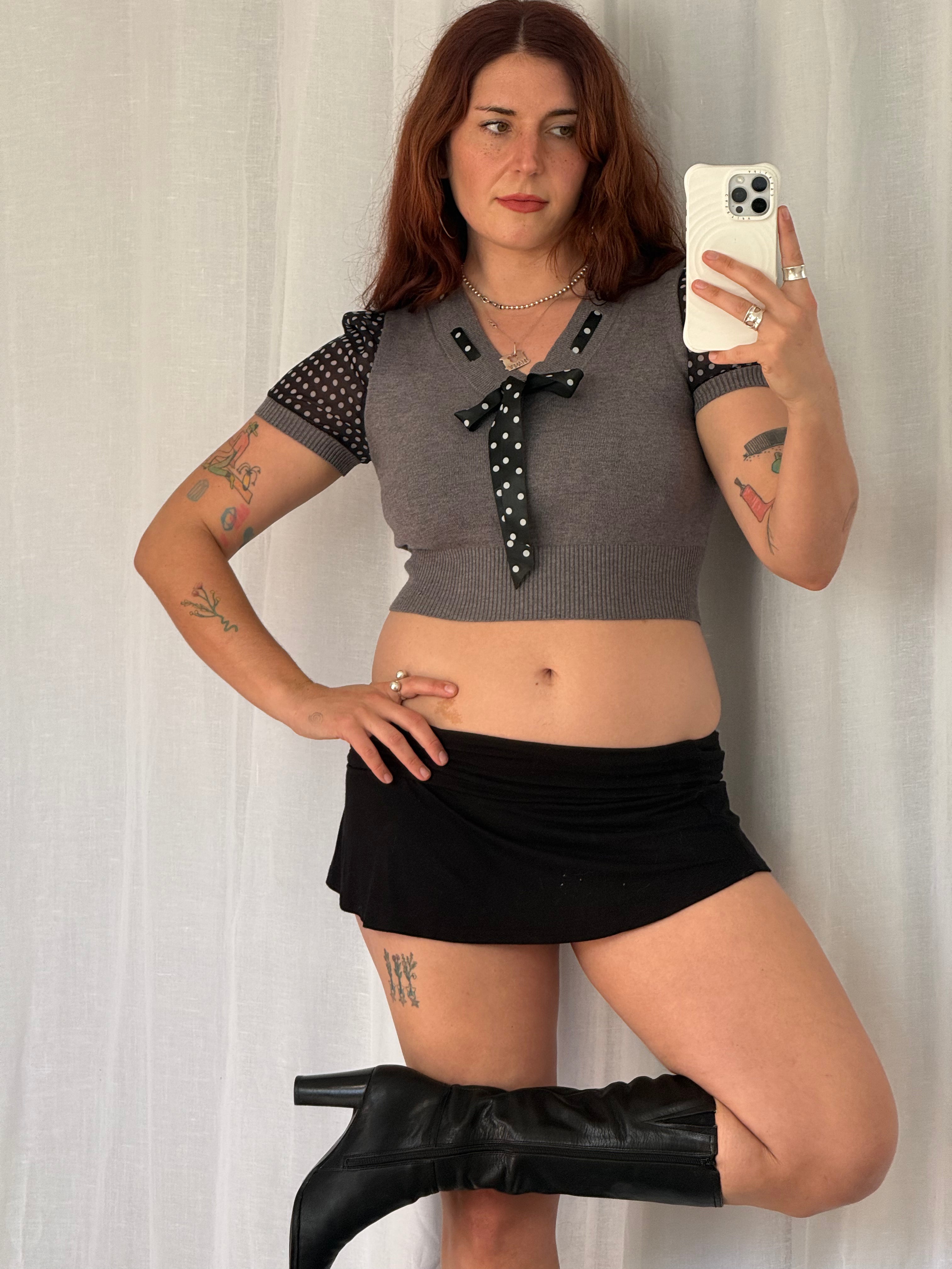 ♡ Delia’s polka dot bow knit crop top ♡