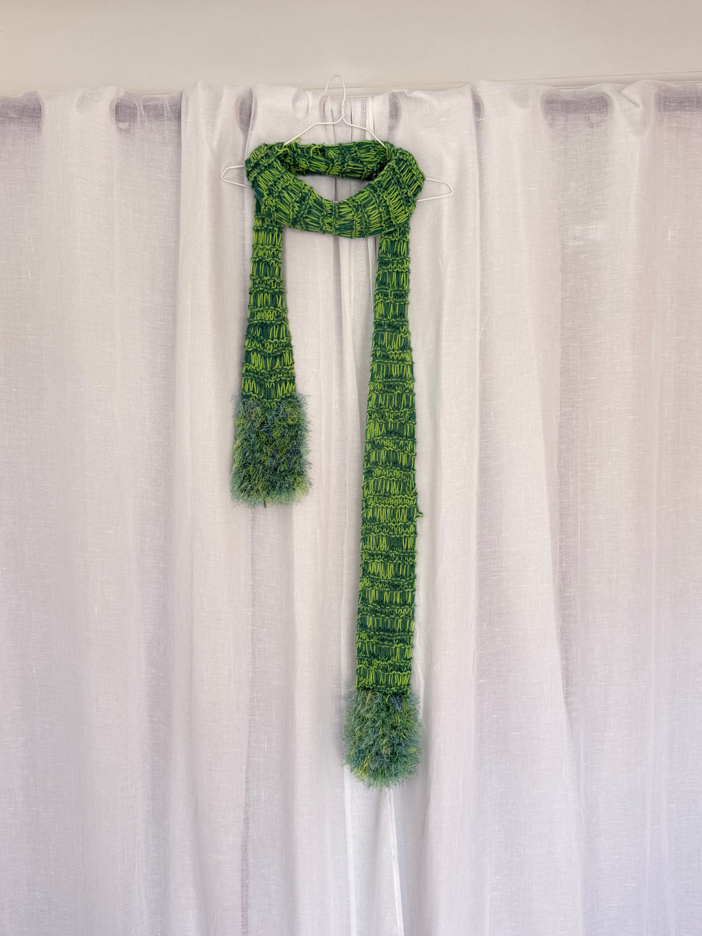 ✿ handmade green knit scarf ✿