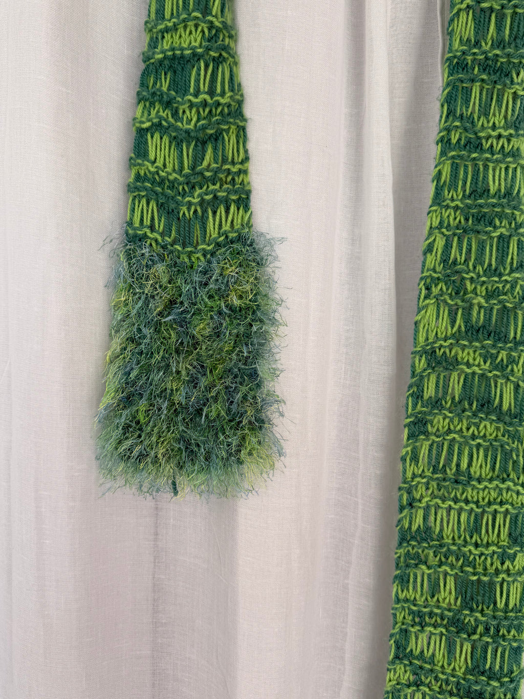 ✿ handmade green knit scarf ✿