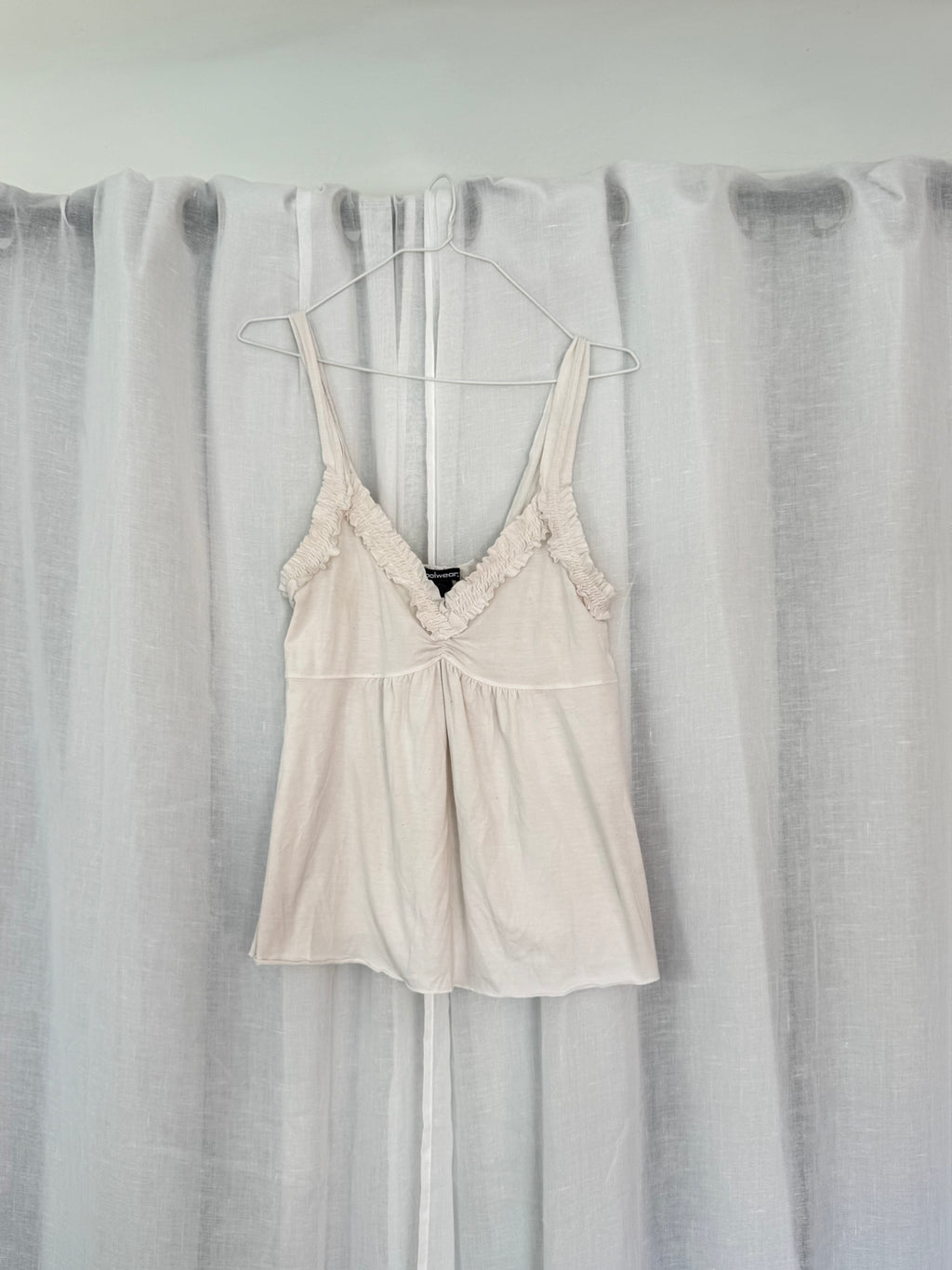 ✿ vintage Y2K ruffle trim babydoll tank top ✿