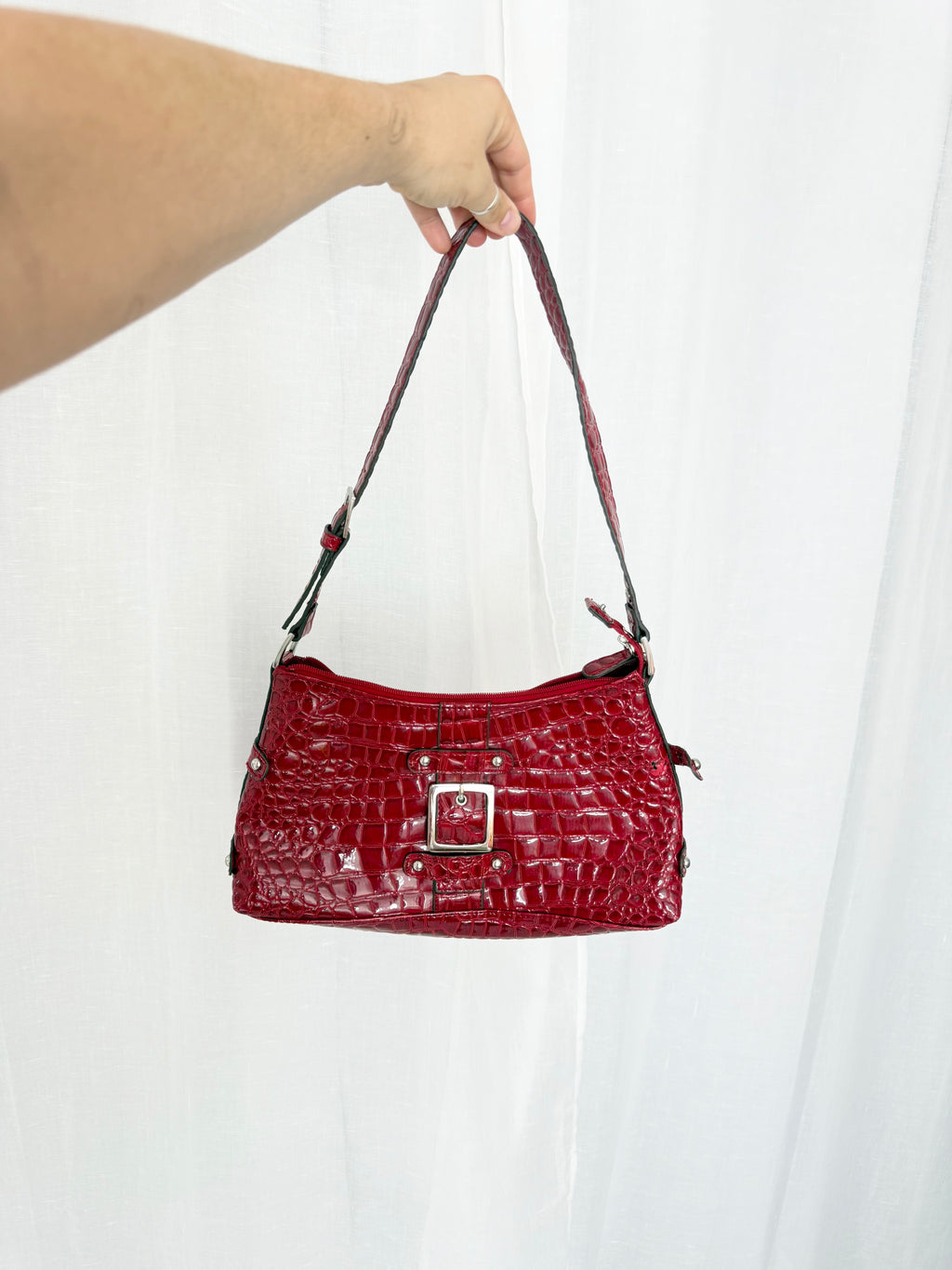 ✧ cherry red croc shoulder bag